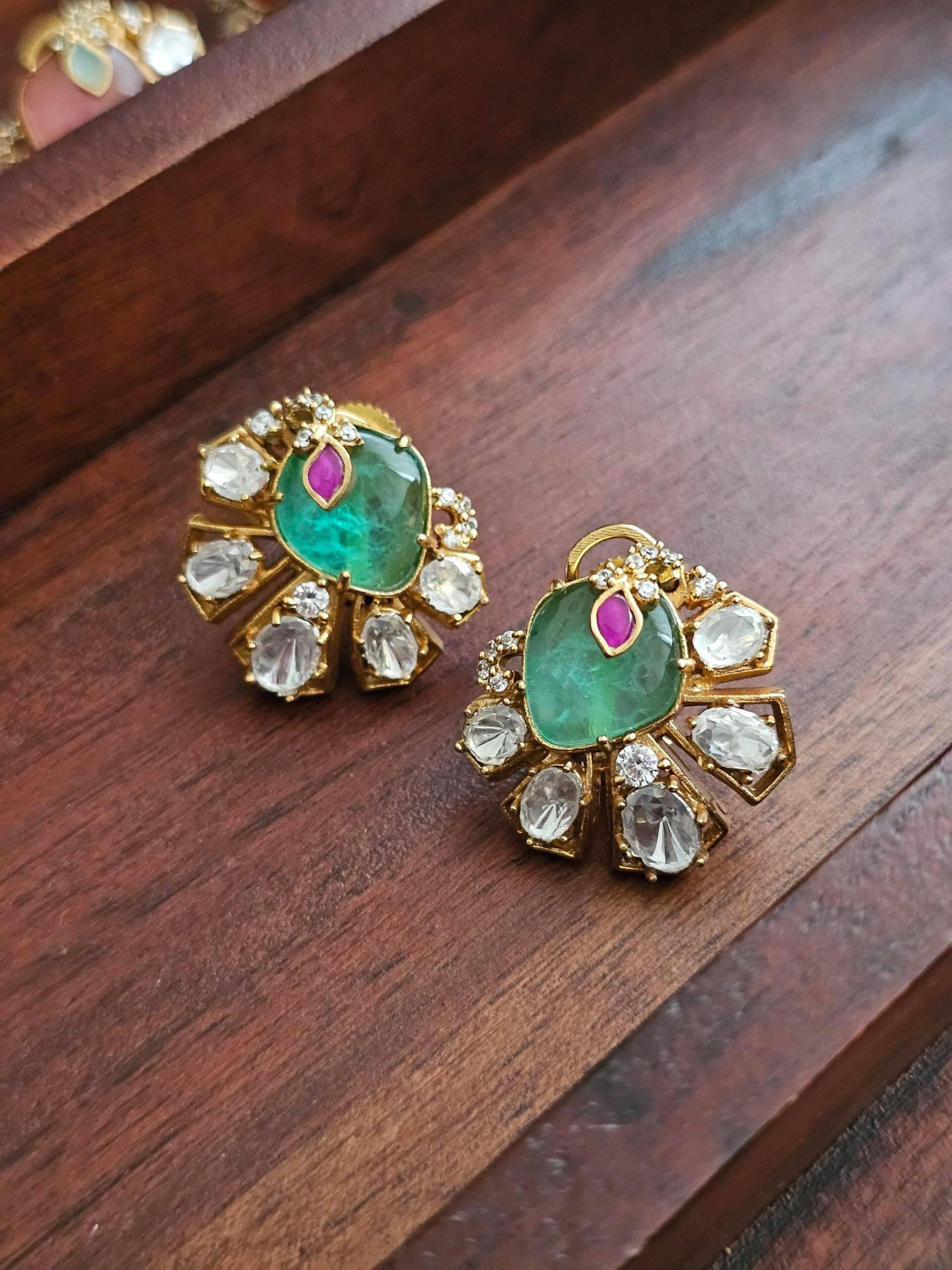 Hania quartz and polki studs Thumbnail