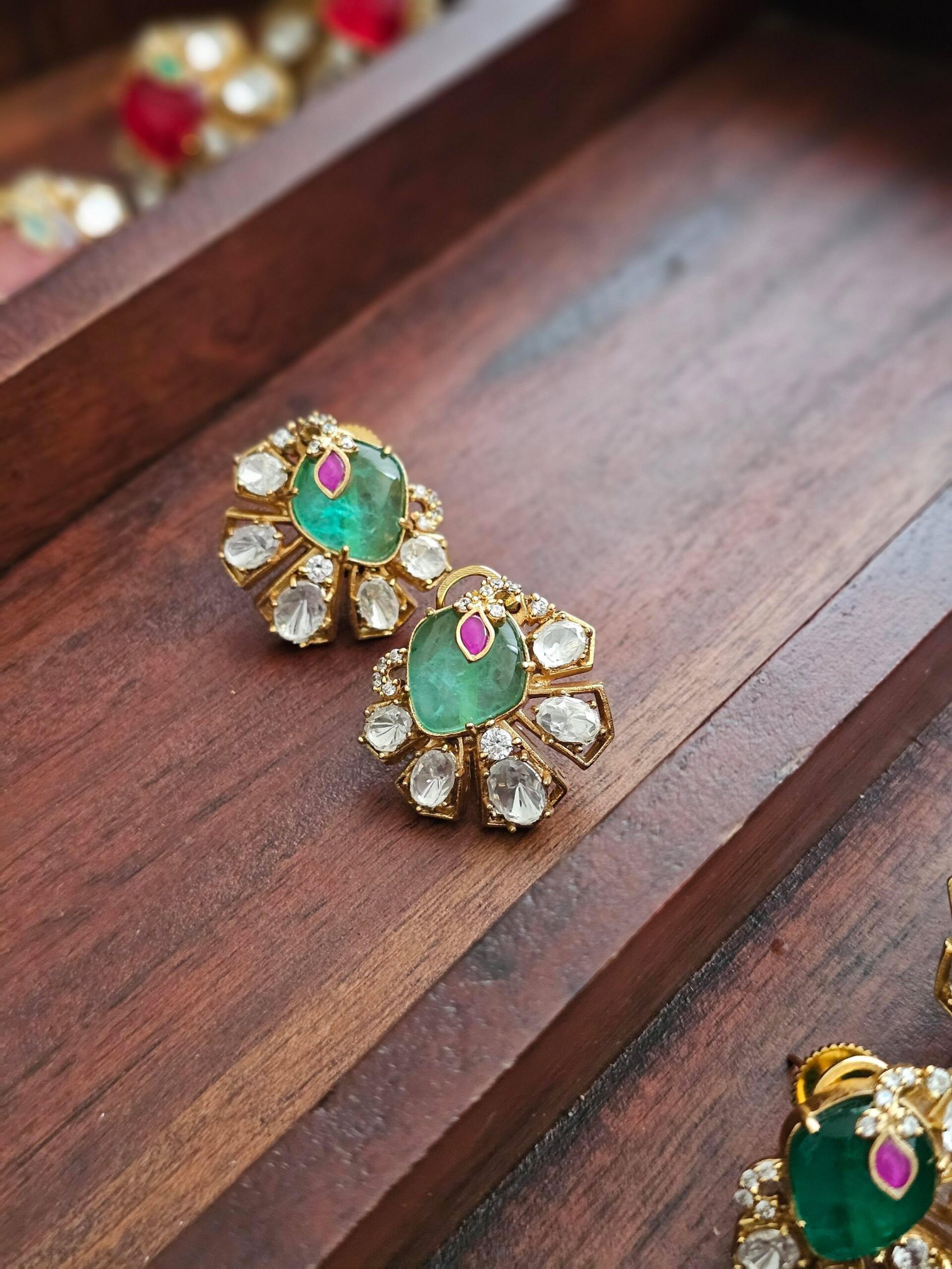 Hania quartz and polki studs Thumbnail