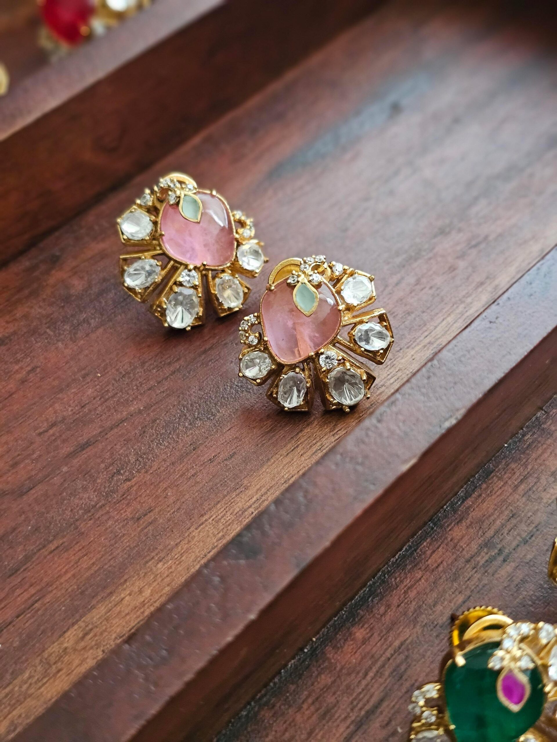 Hania quartz and polki studs Thumbnail