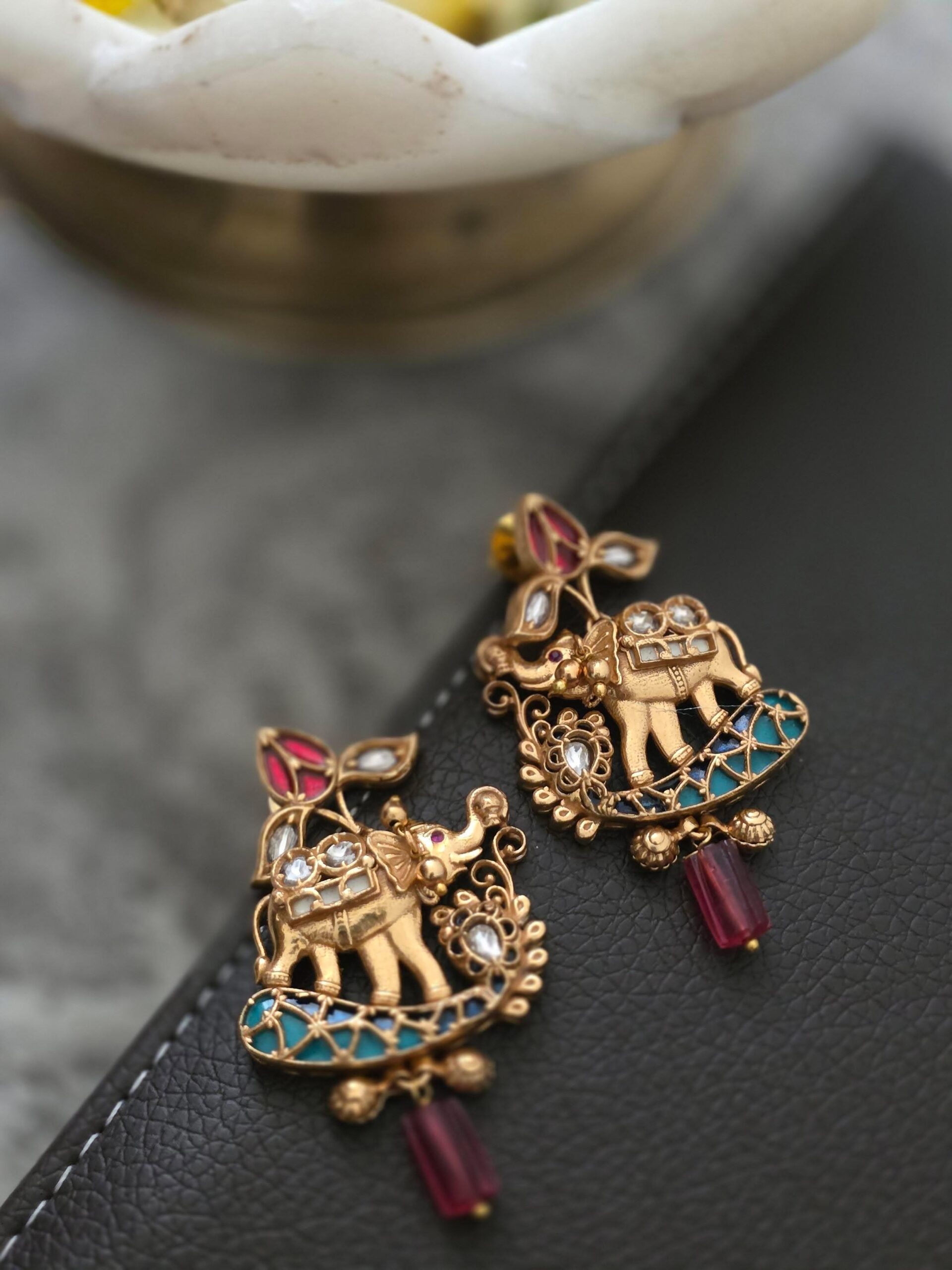 Natasha handcrafted long necklace Thumbnail