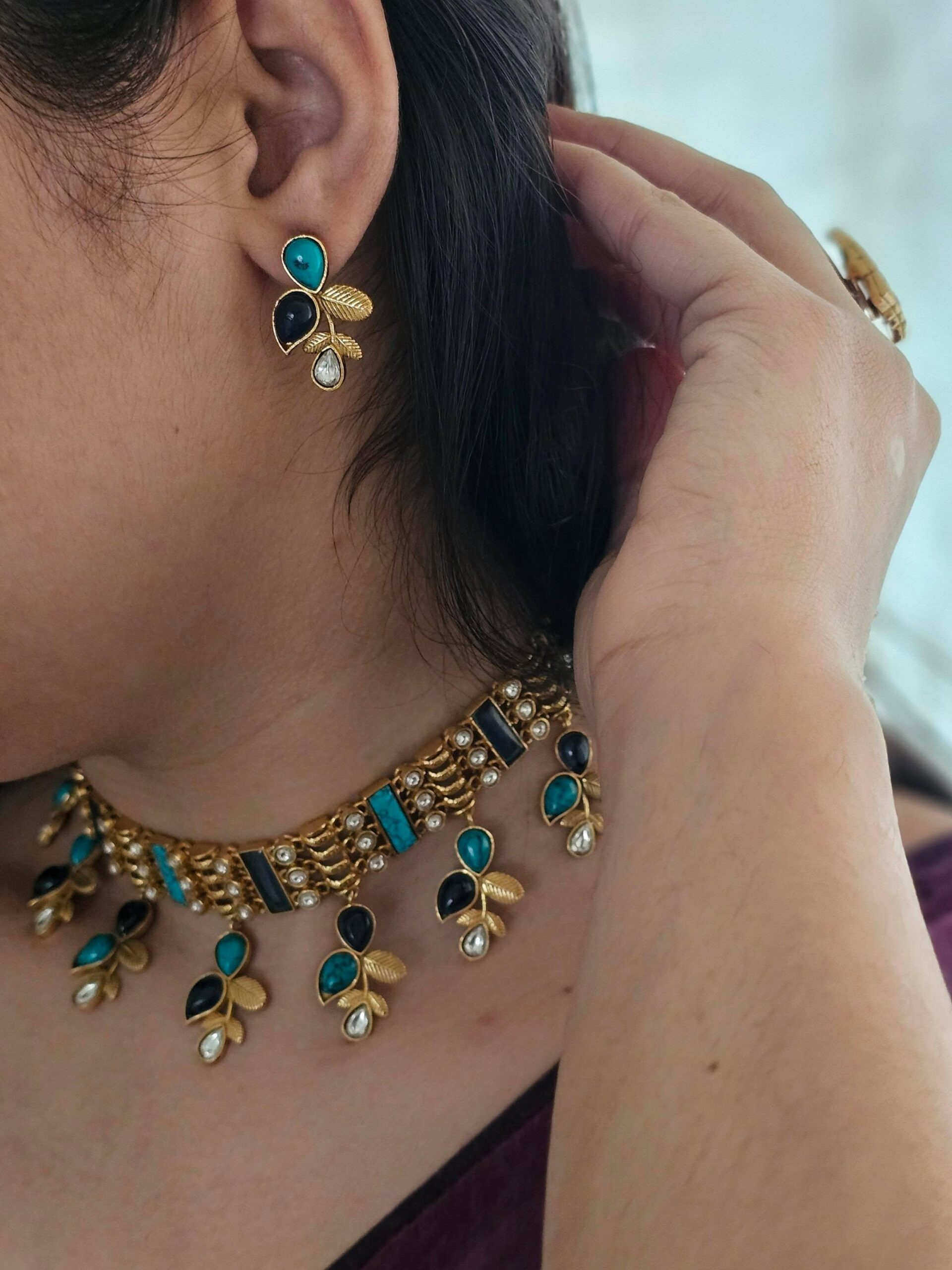 Rasika handcrafted choker Thumbnail