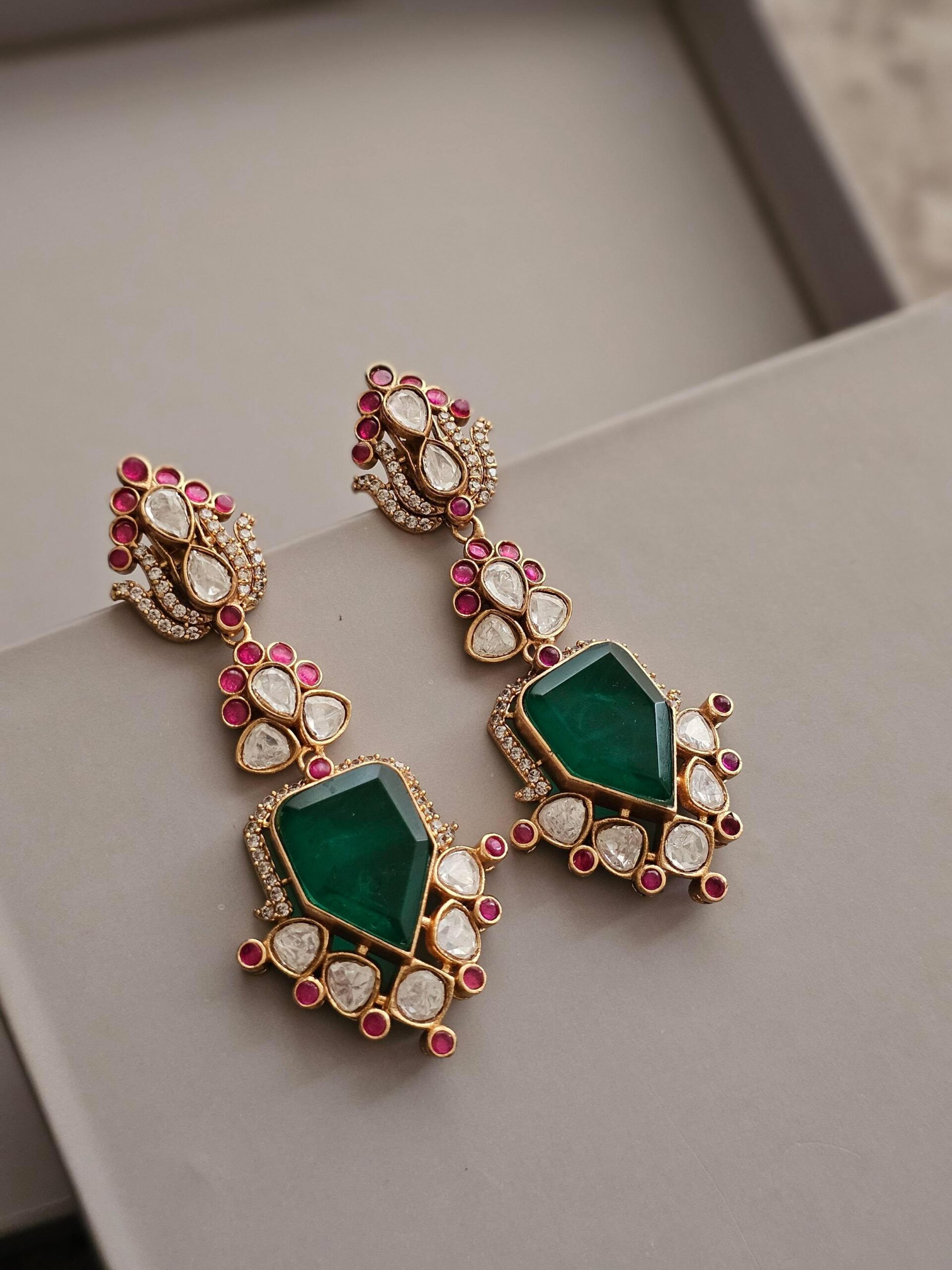 Rasika quartz and polki earrings Thumbnail