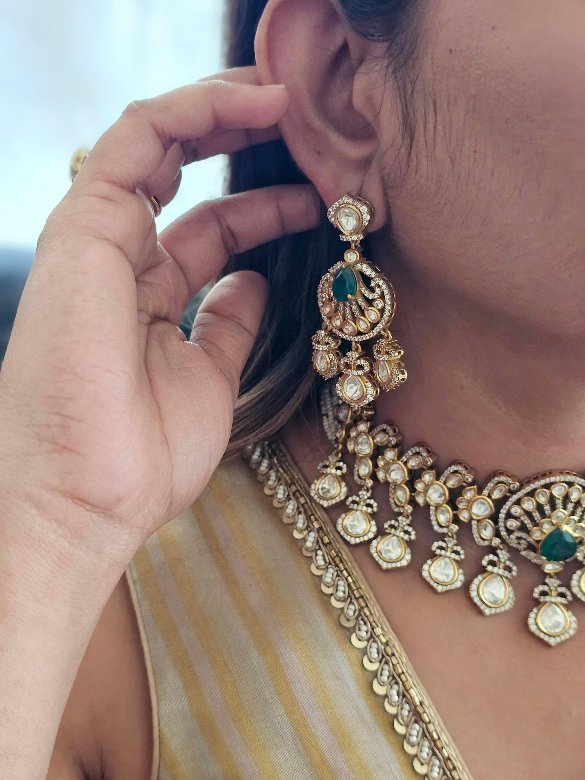 Dhriti pearl and polki choker Thumbnail