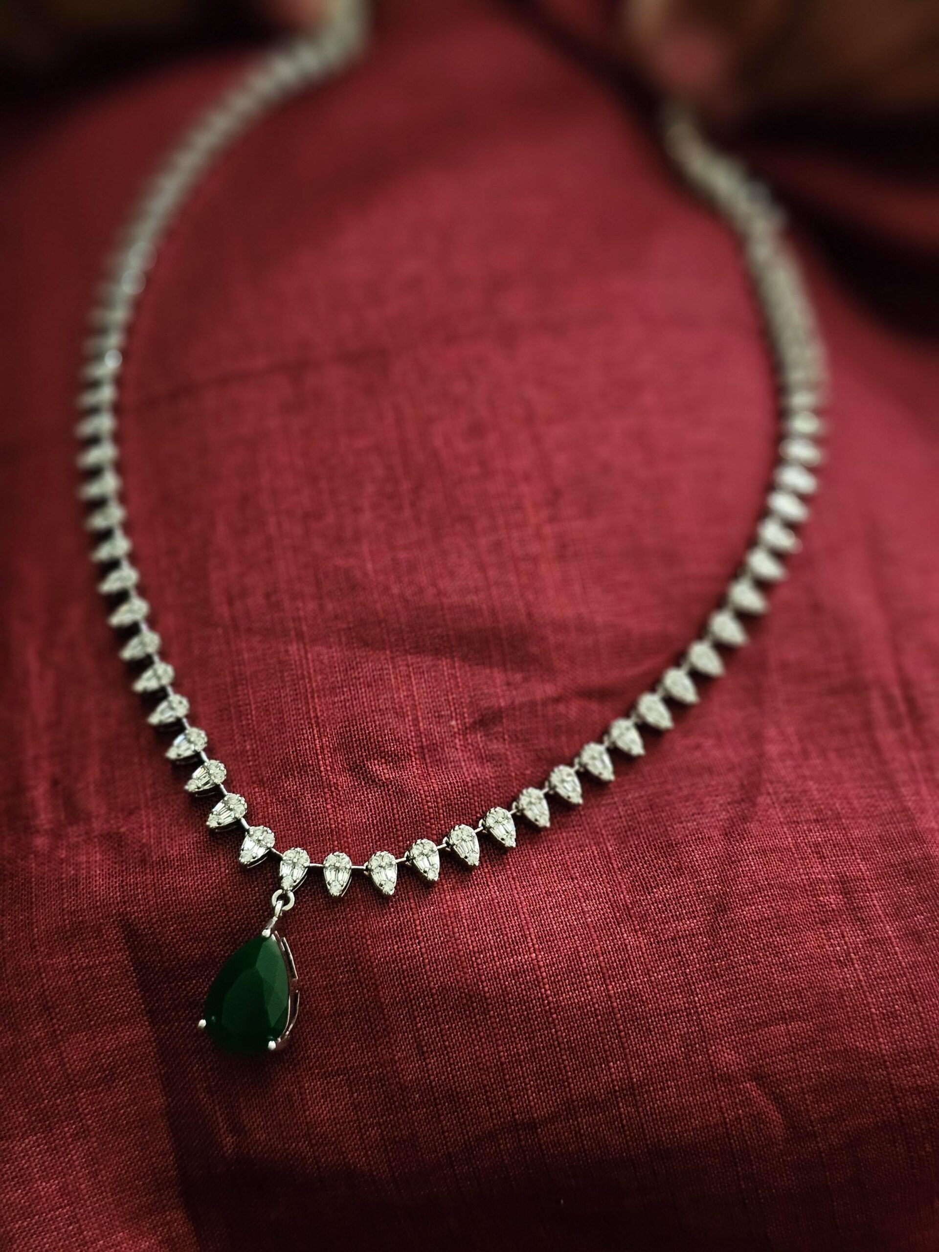 Daisy delicate quartz necklace Thumbnail