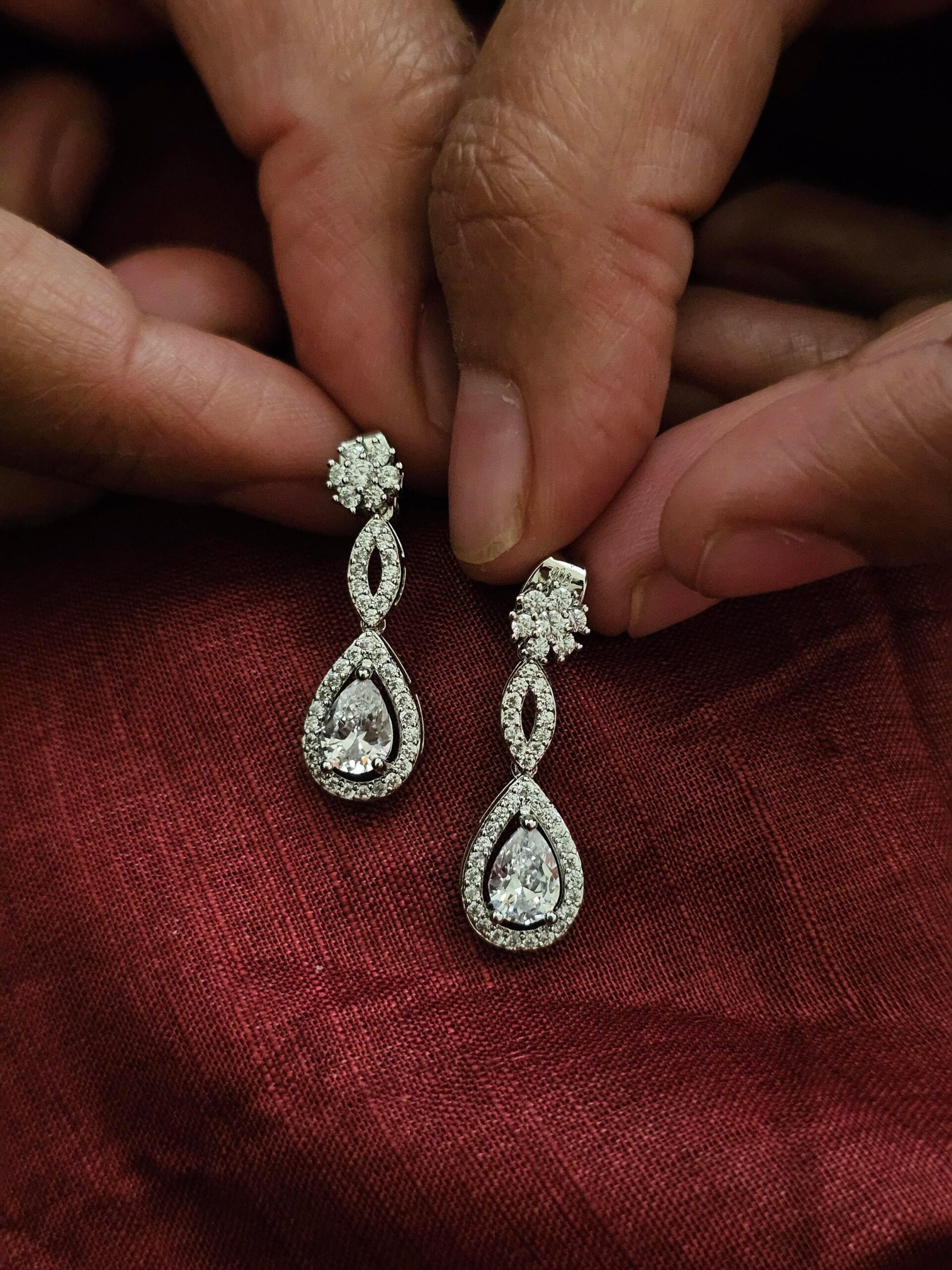 Elsie delicate necklace Thumbnail