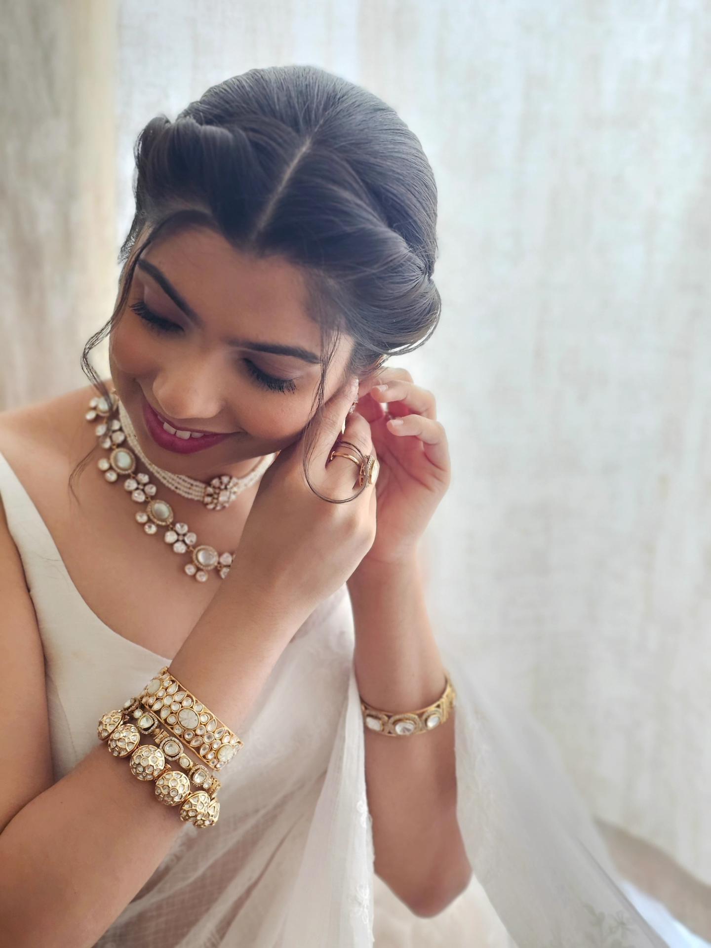 Shriya quartz and polki necklace Thumbnail