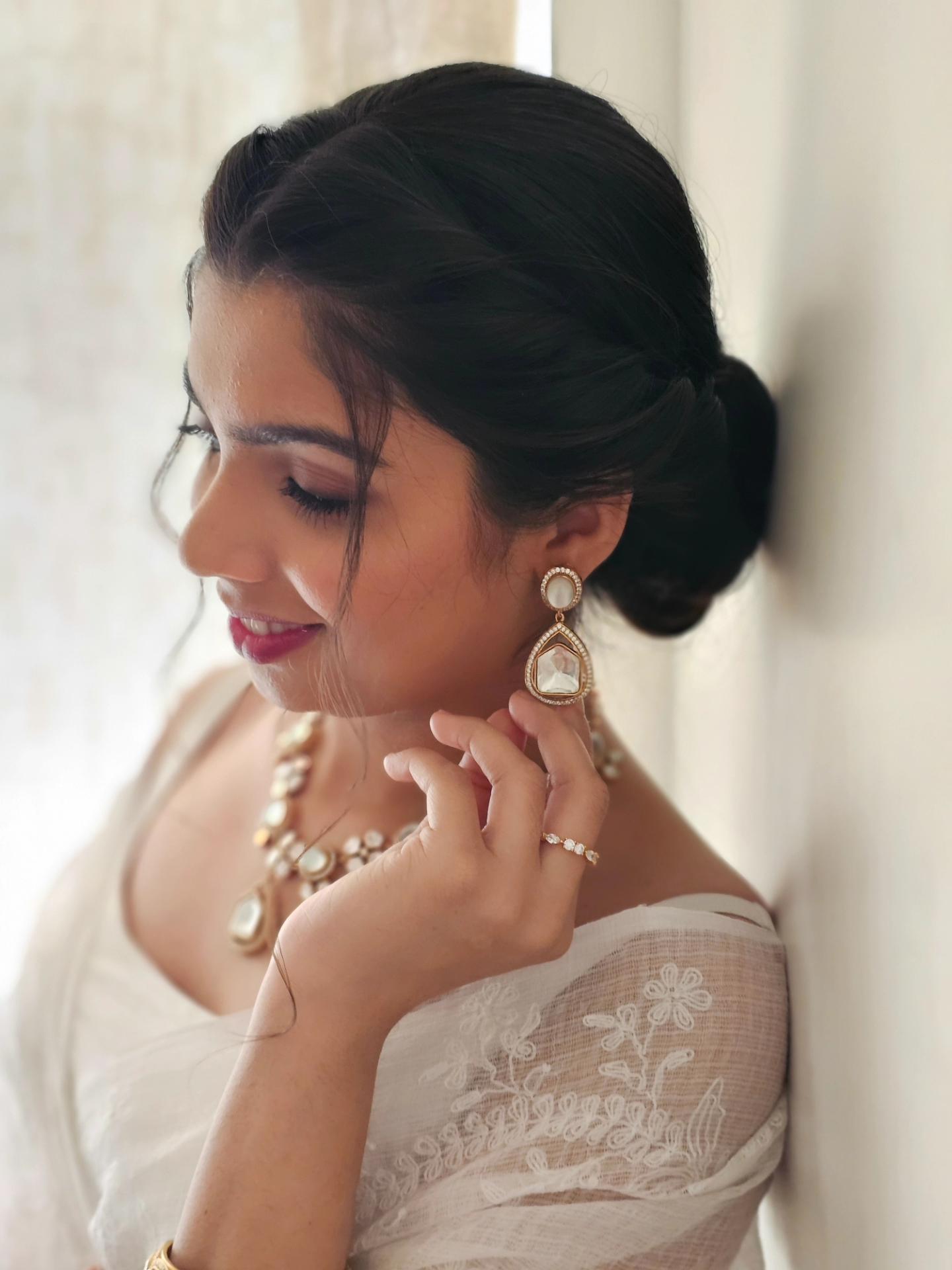 Shriya quartz and polki necklace Thumbnail