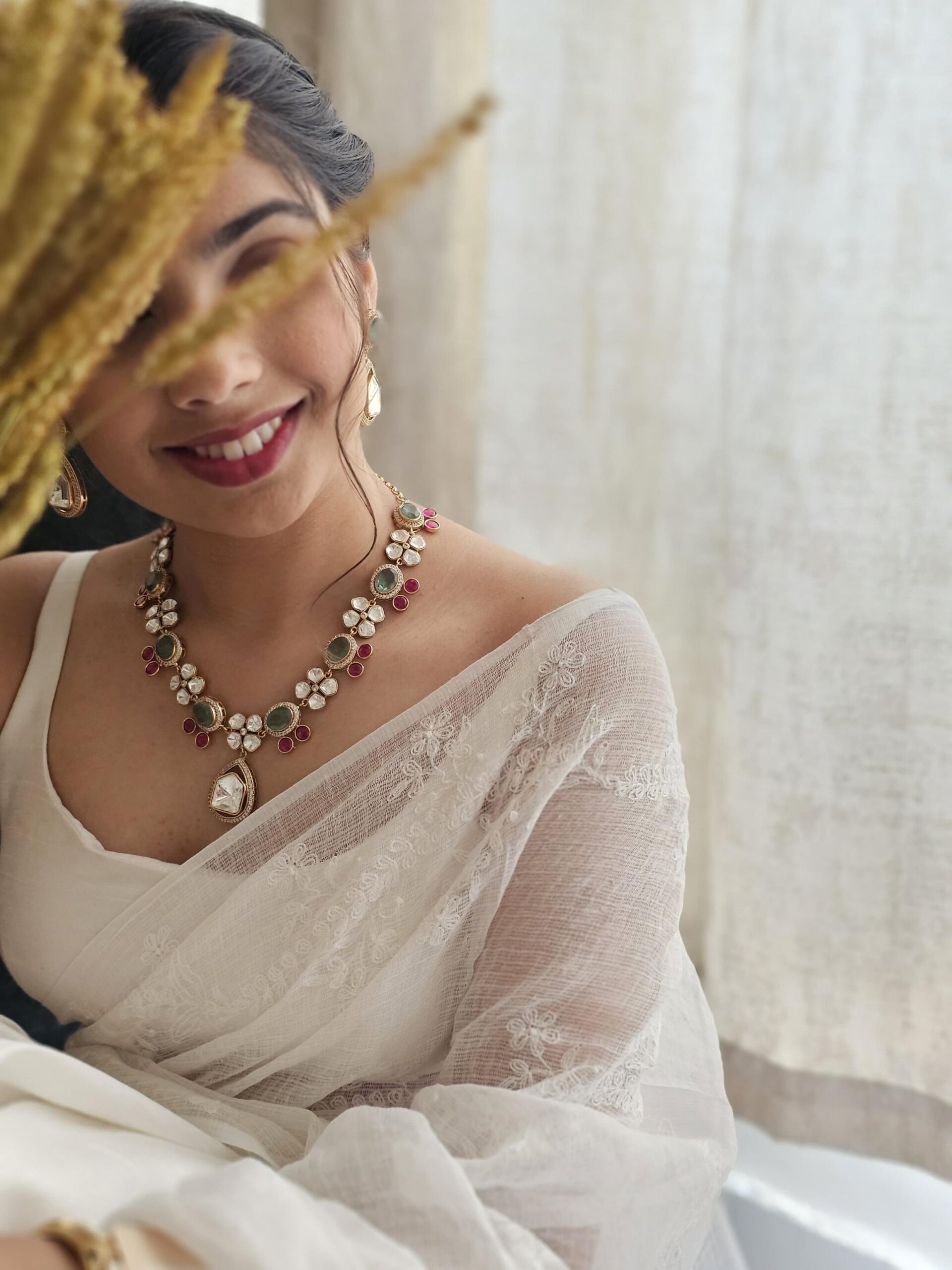 Shriya quartz and polki necklace Thumbnail