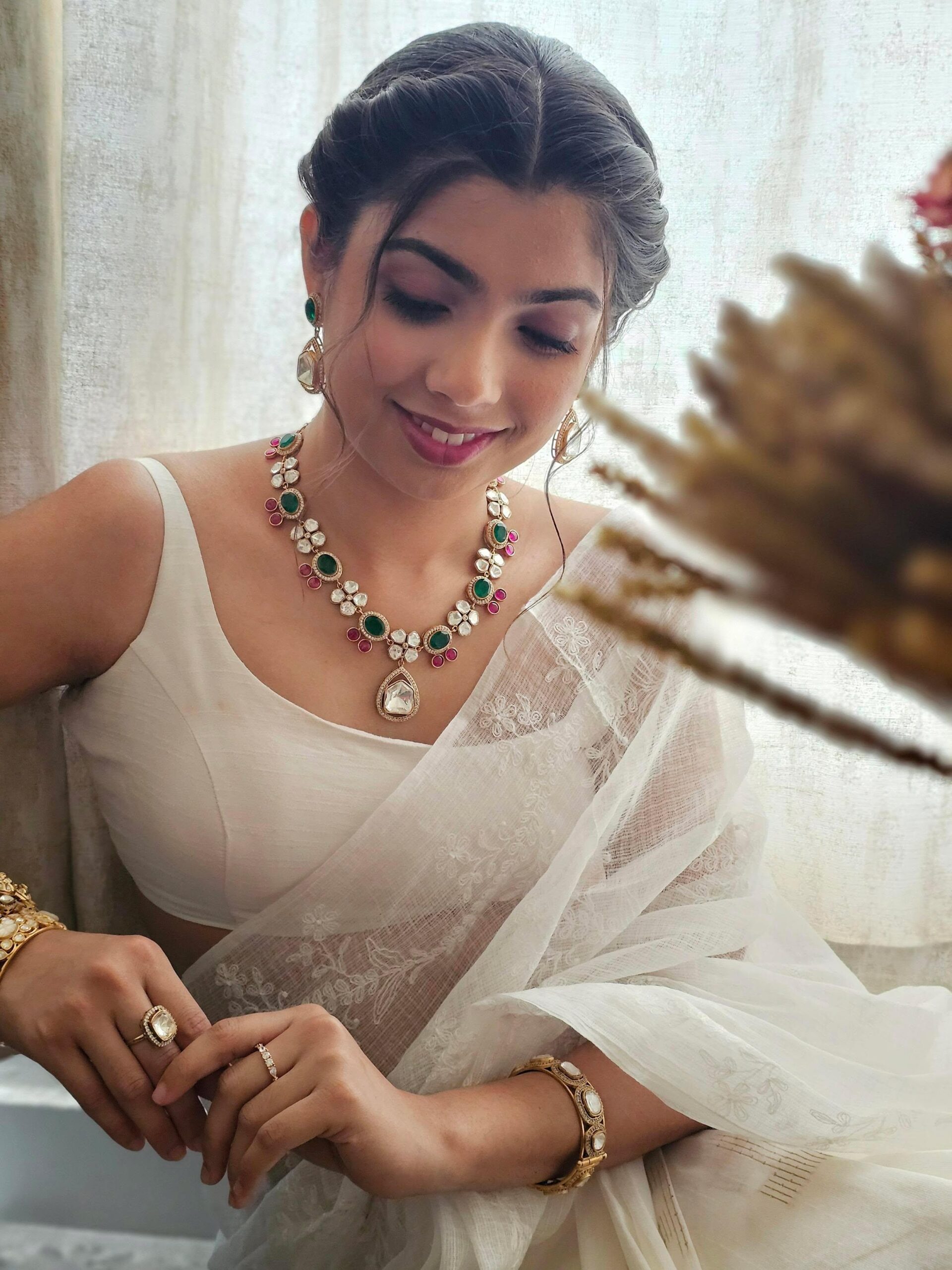 Shriya quartz and polki necklace Thumbnail