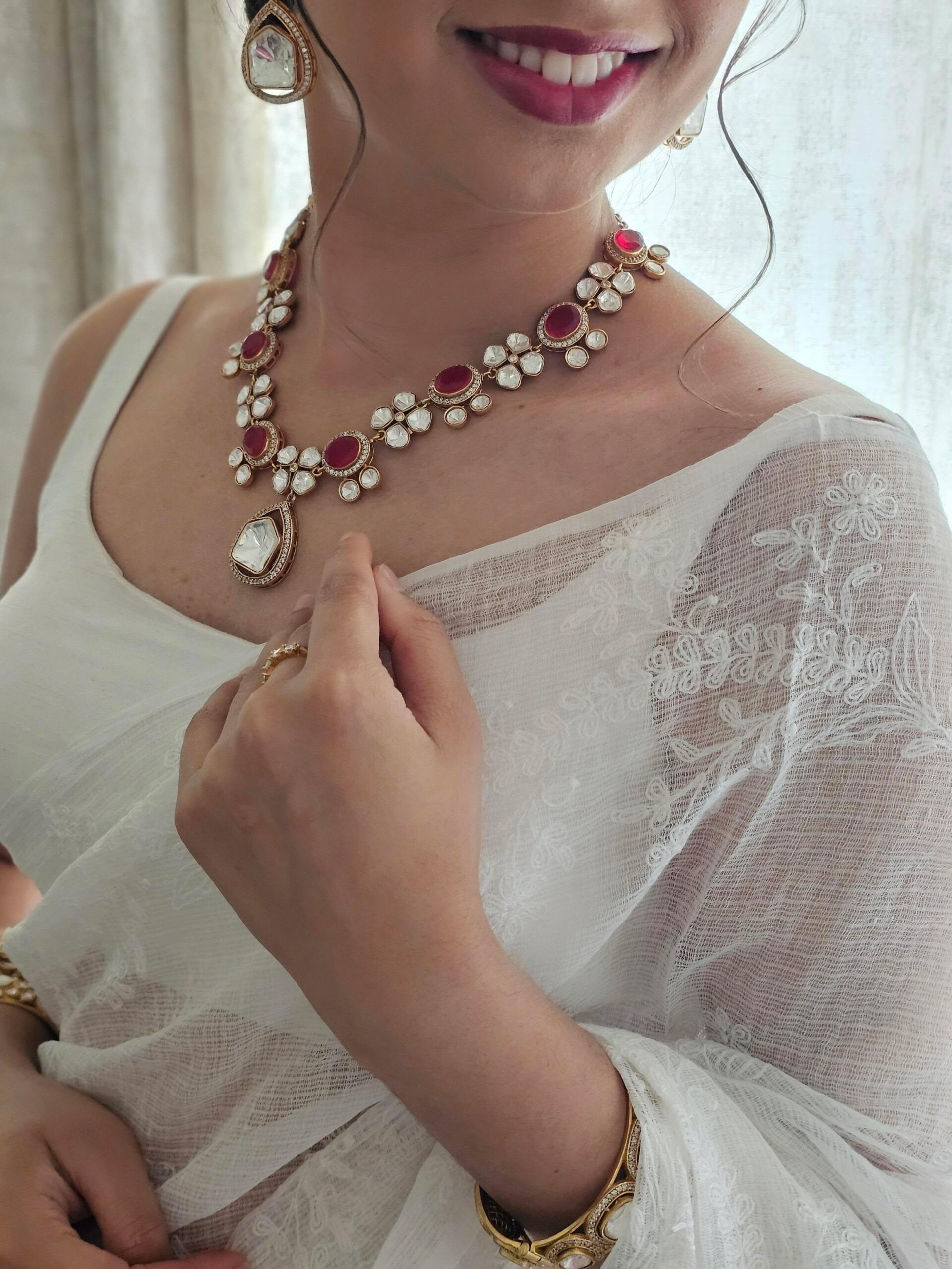 Shriya quartz and polki necklace Thumbnail