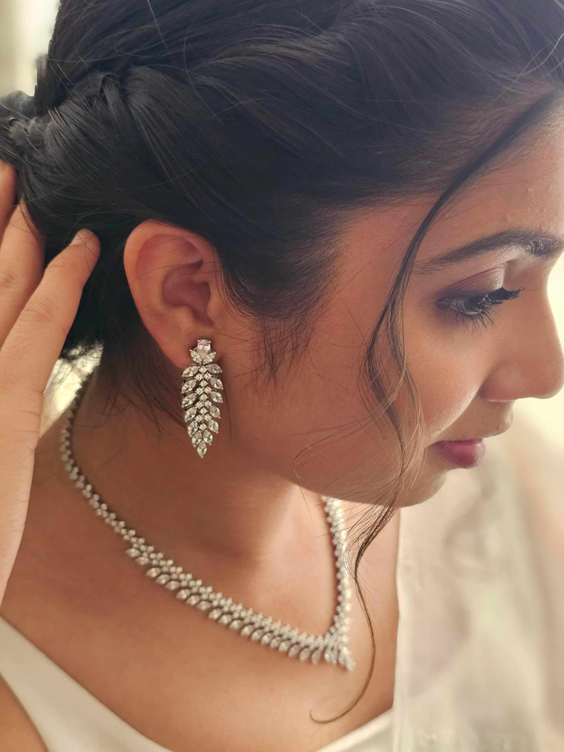 Liza delicate necklace Thumbnail