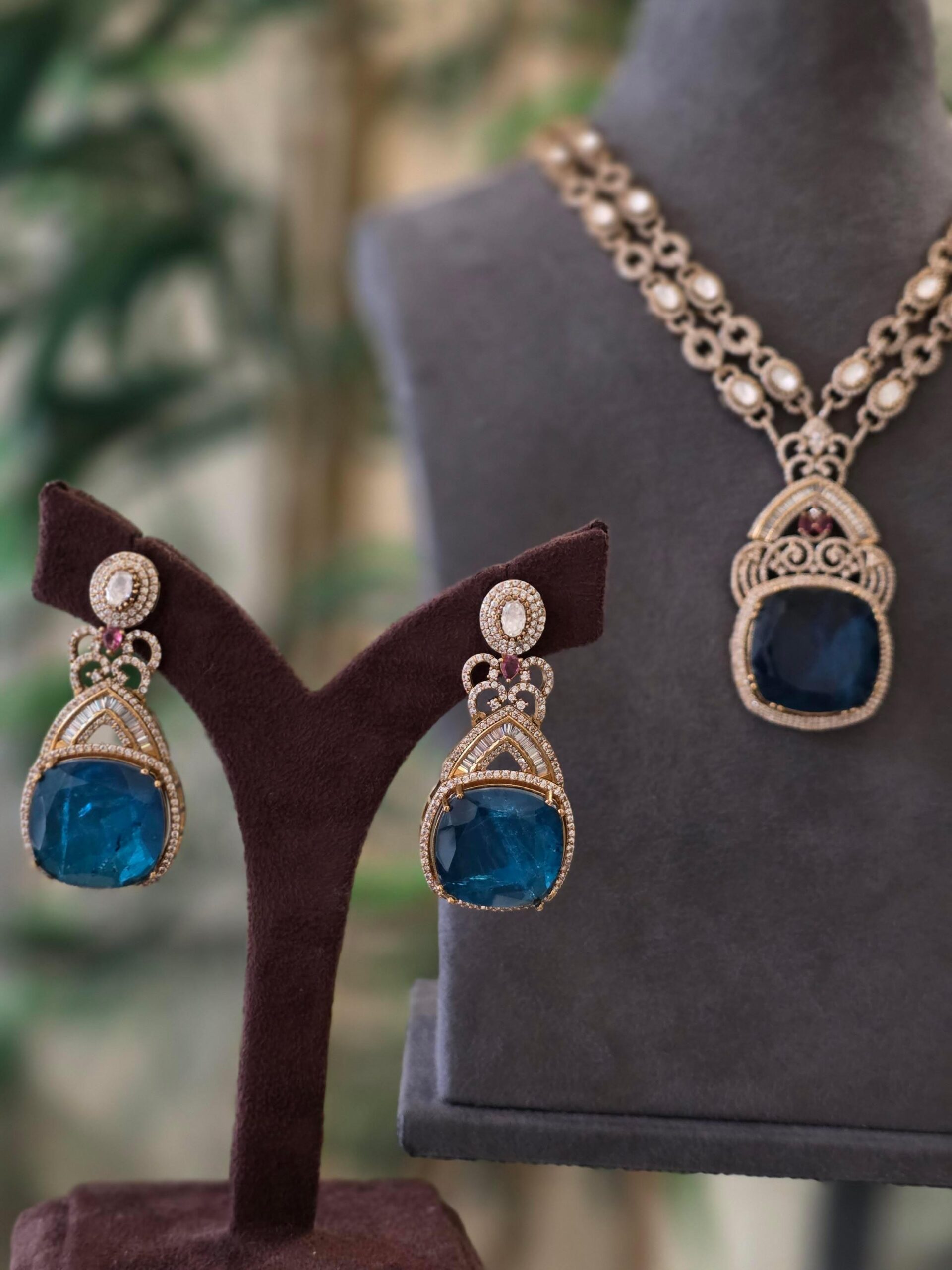 Madhura semi precious quartz necklace Thumbnail