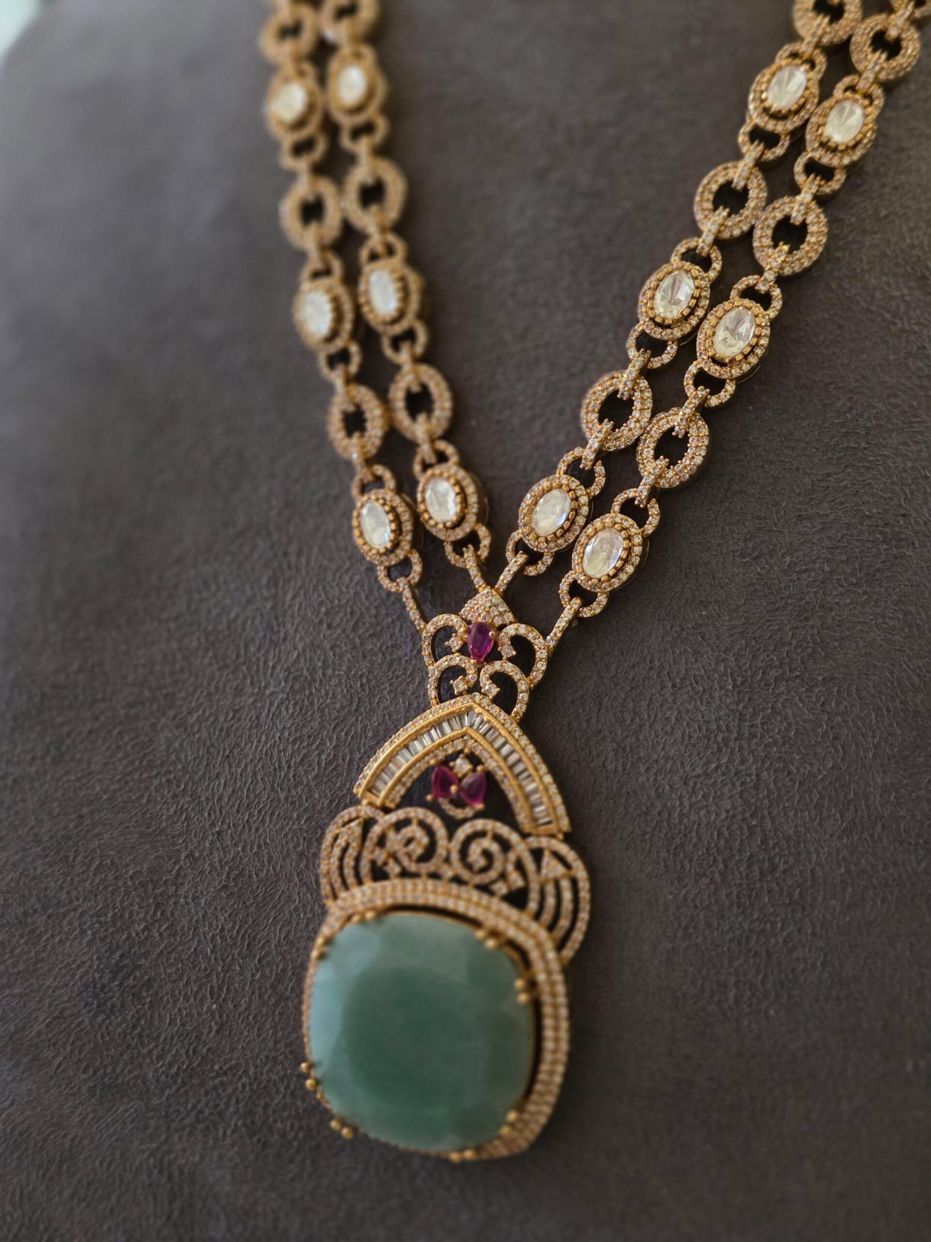 Madhura semi precious quartz necklace Thumbnail