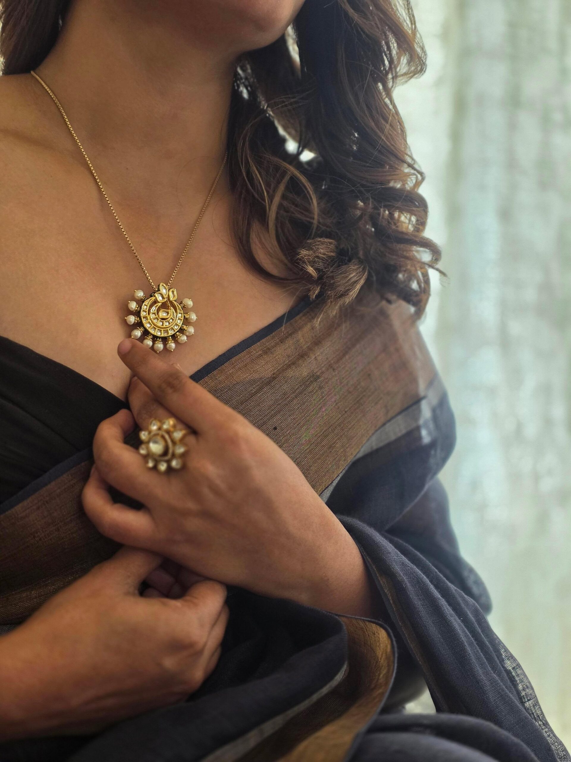 Uma delicate necklace Thumbnail