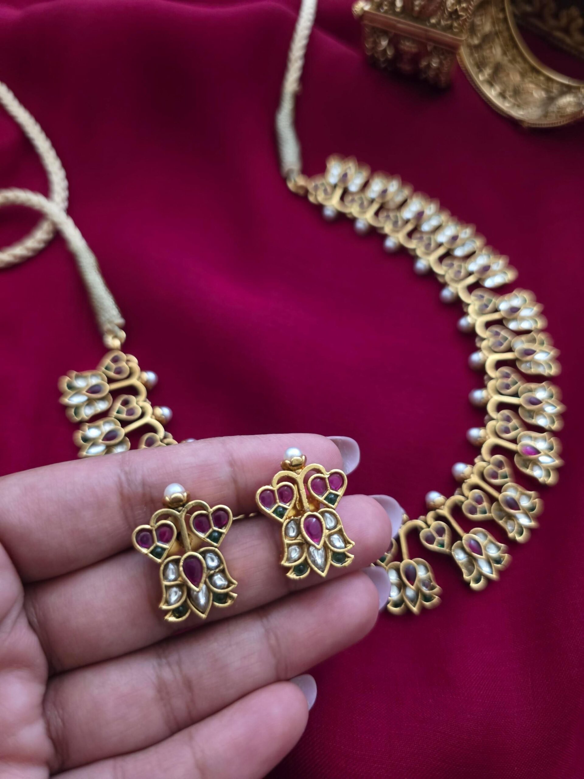 Riya handcrafted necklace Thumbnail