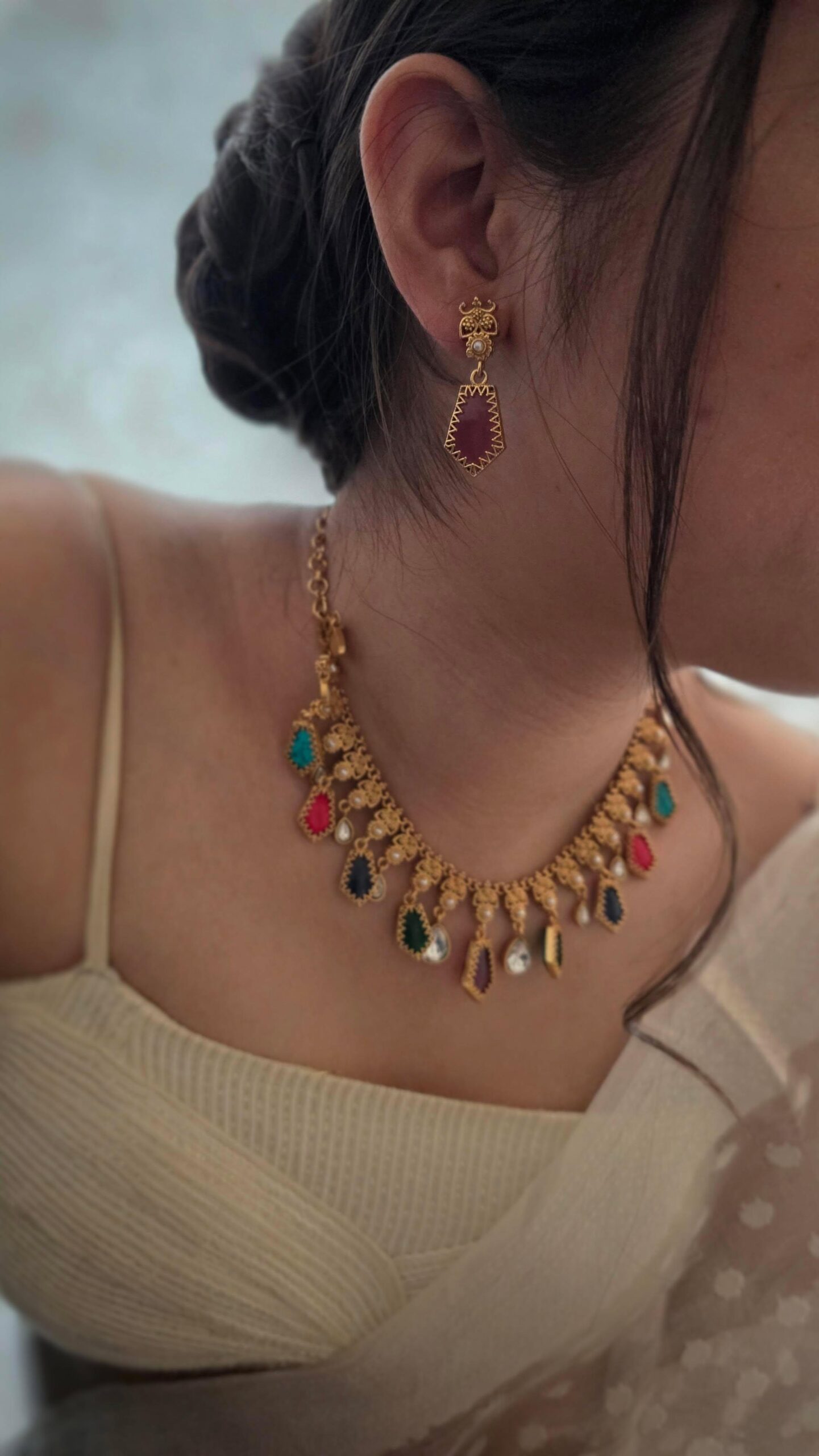 Rahi handcrafted necklace Thumbnail