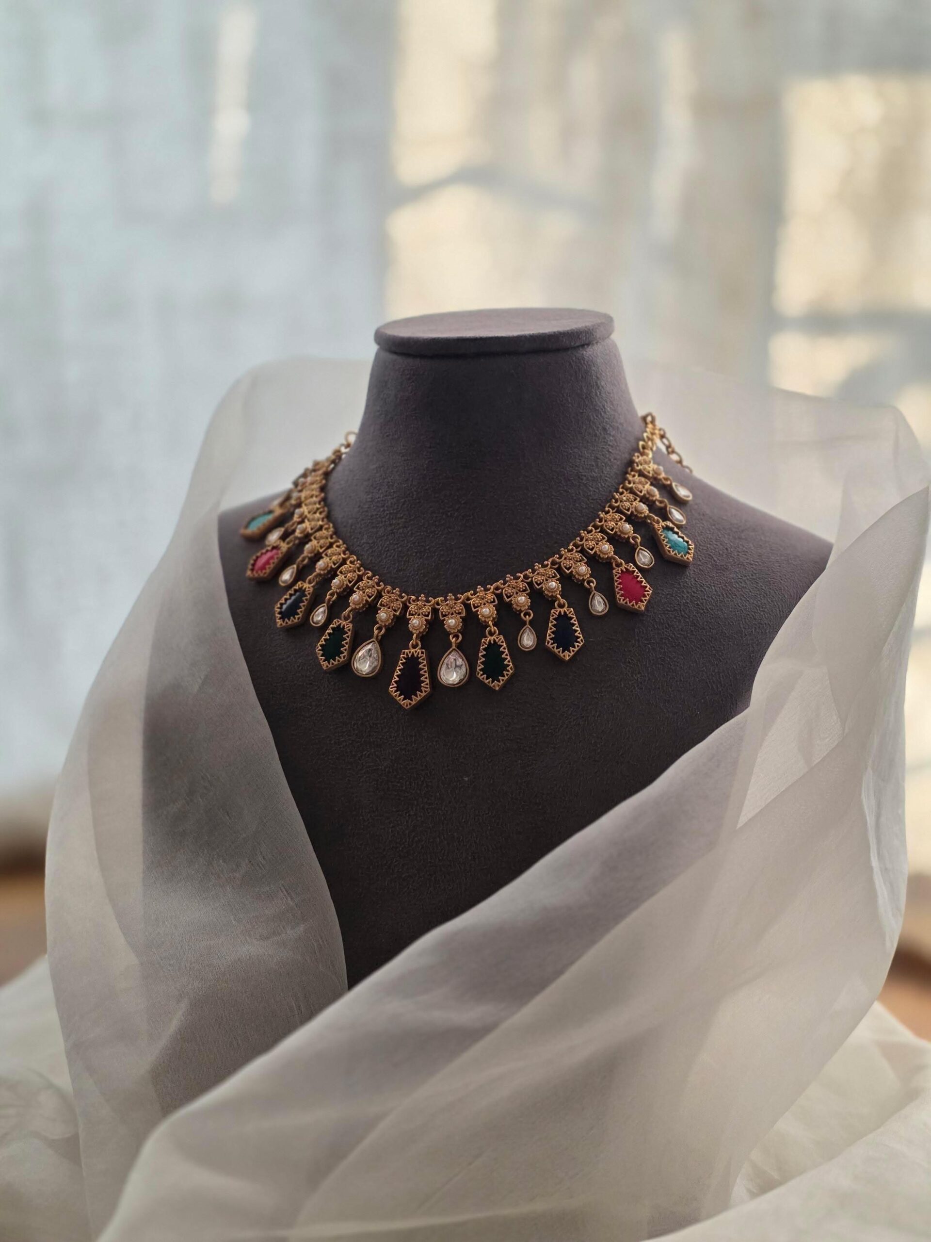 Rahi handcrafted necklace Thumbnail