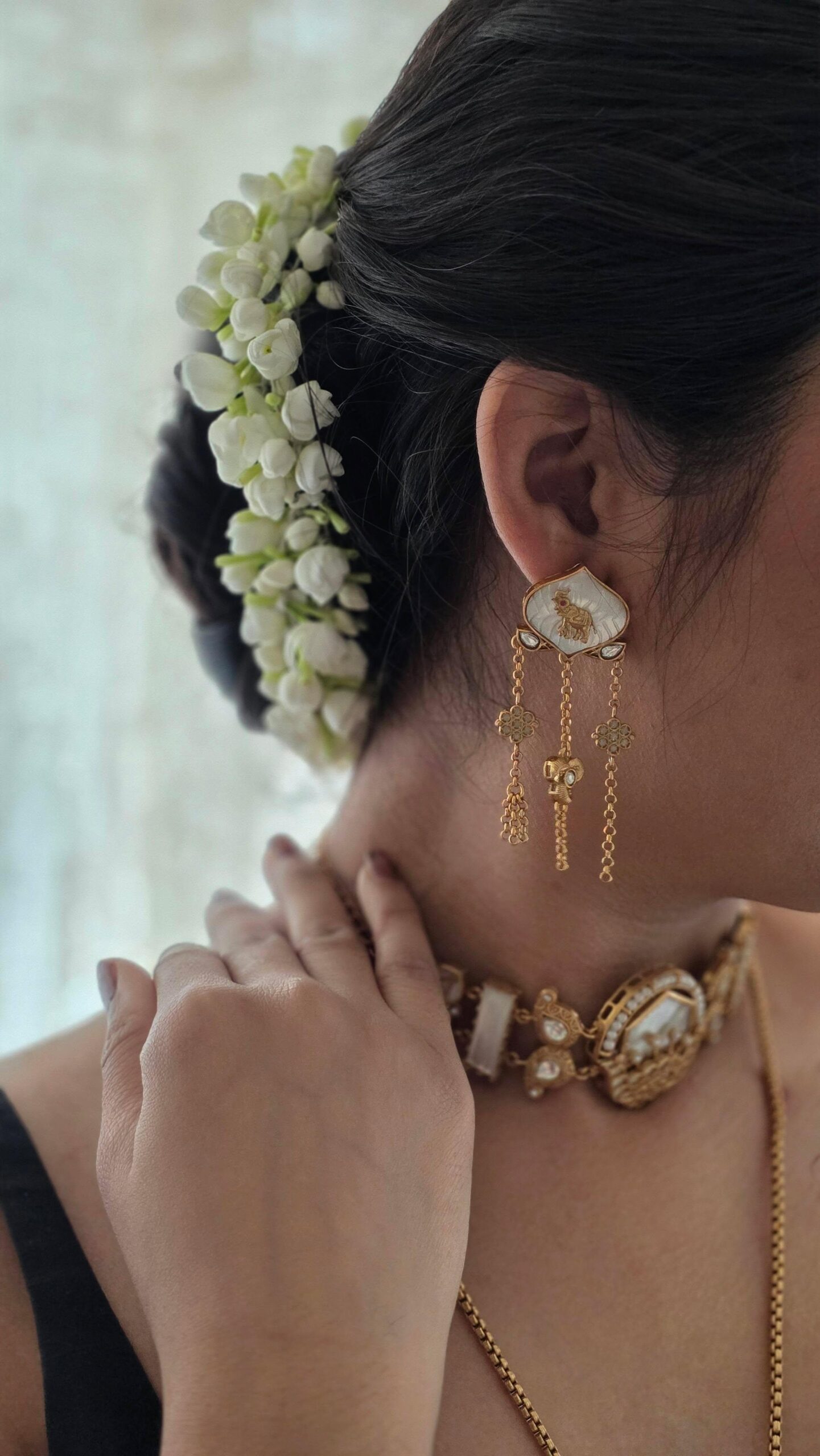 Madhuban handcrafted delicate necklace Thumbnail