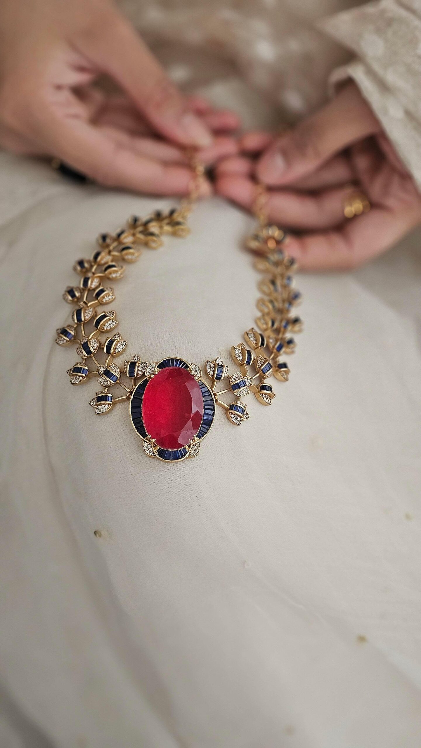 Rossie semi precious quartz necklace Thumbnail