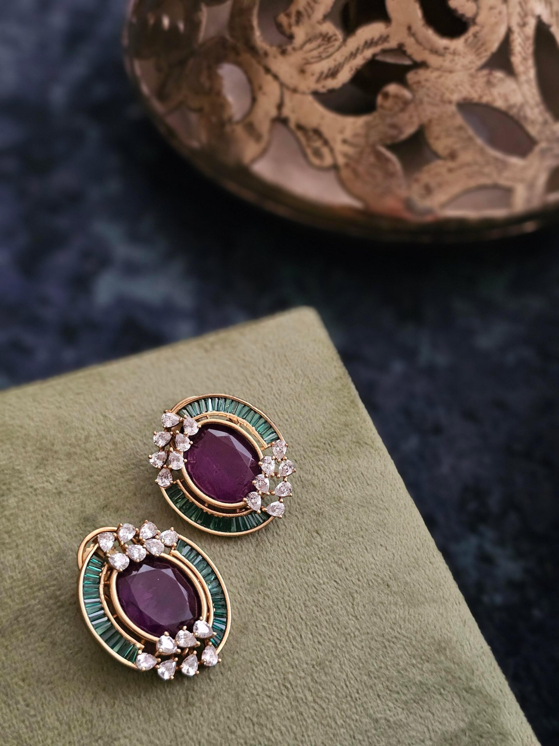 Dripti quartz studs Thumbnail