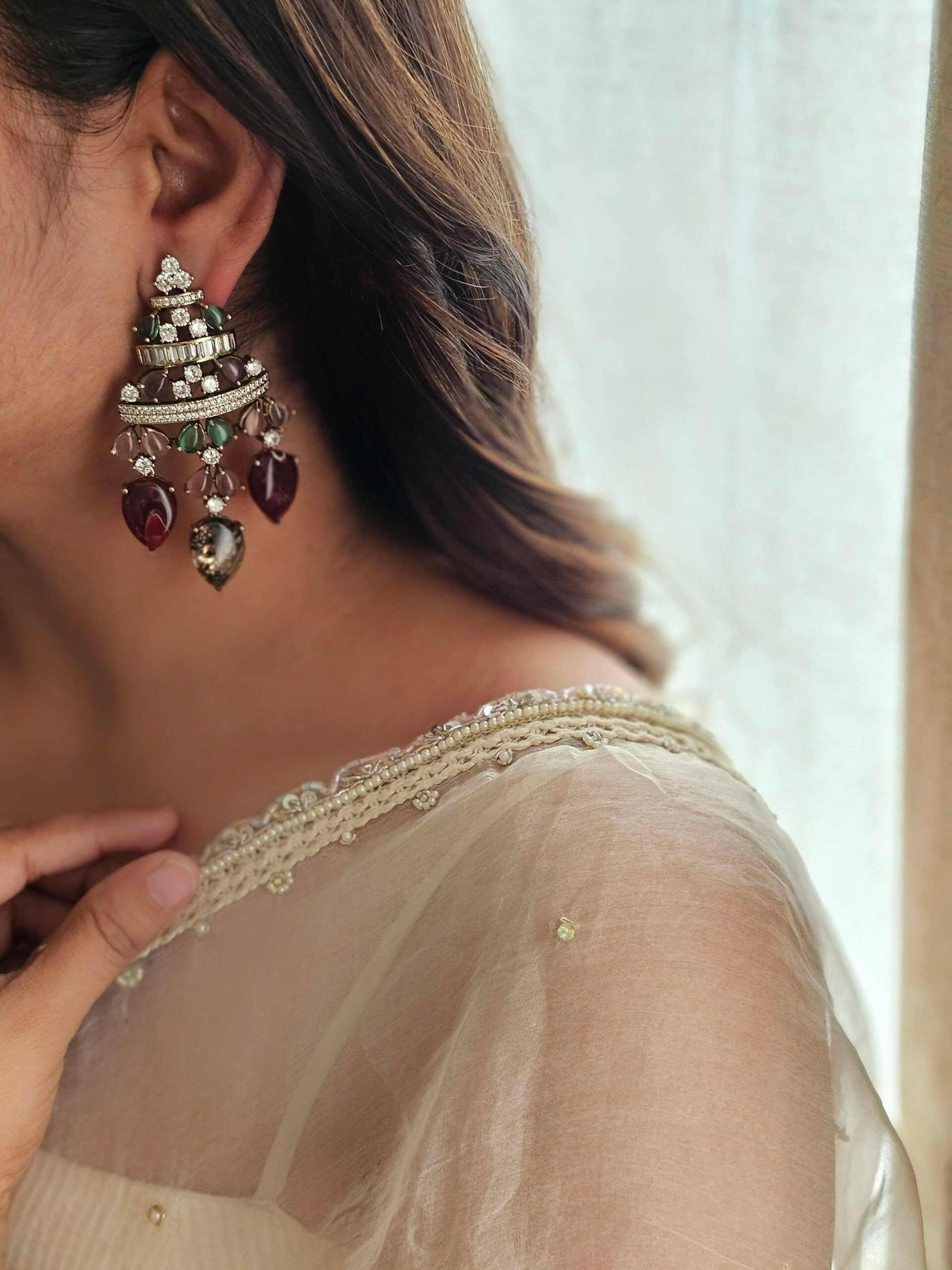 Eira quartz earrings Thumbnail