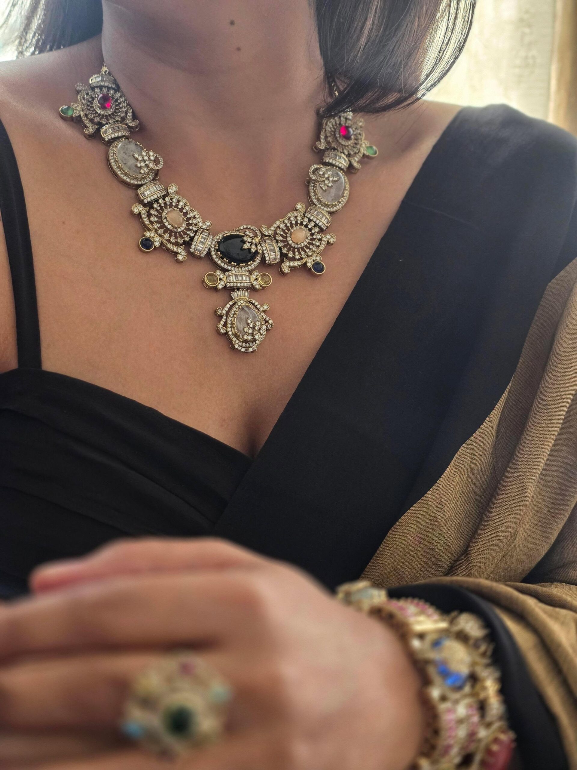 Jose semi-precious quartz necklace Thumbnail