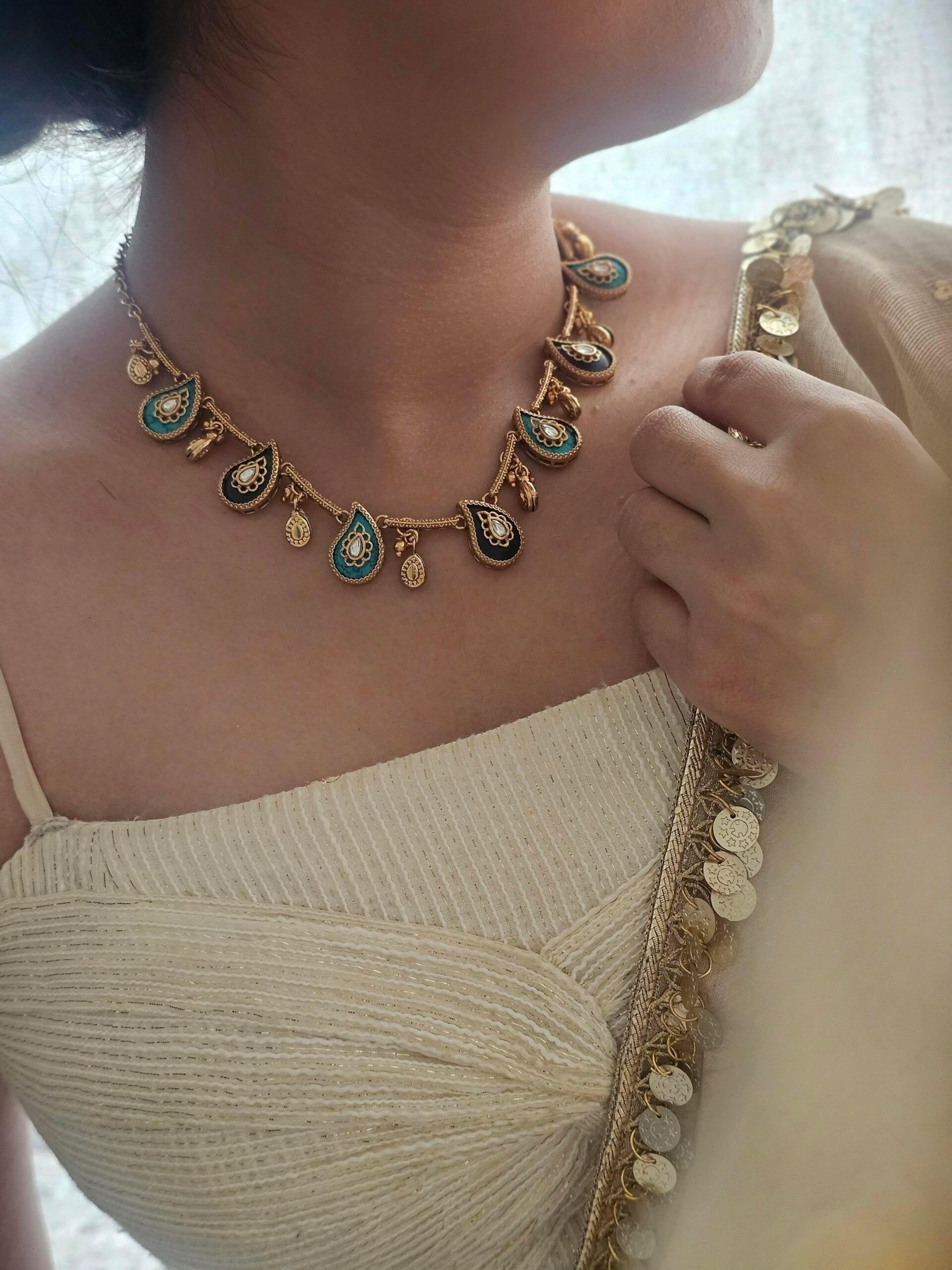 Krisha handcrafted delicate necklace Thumbnail