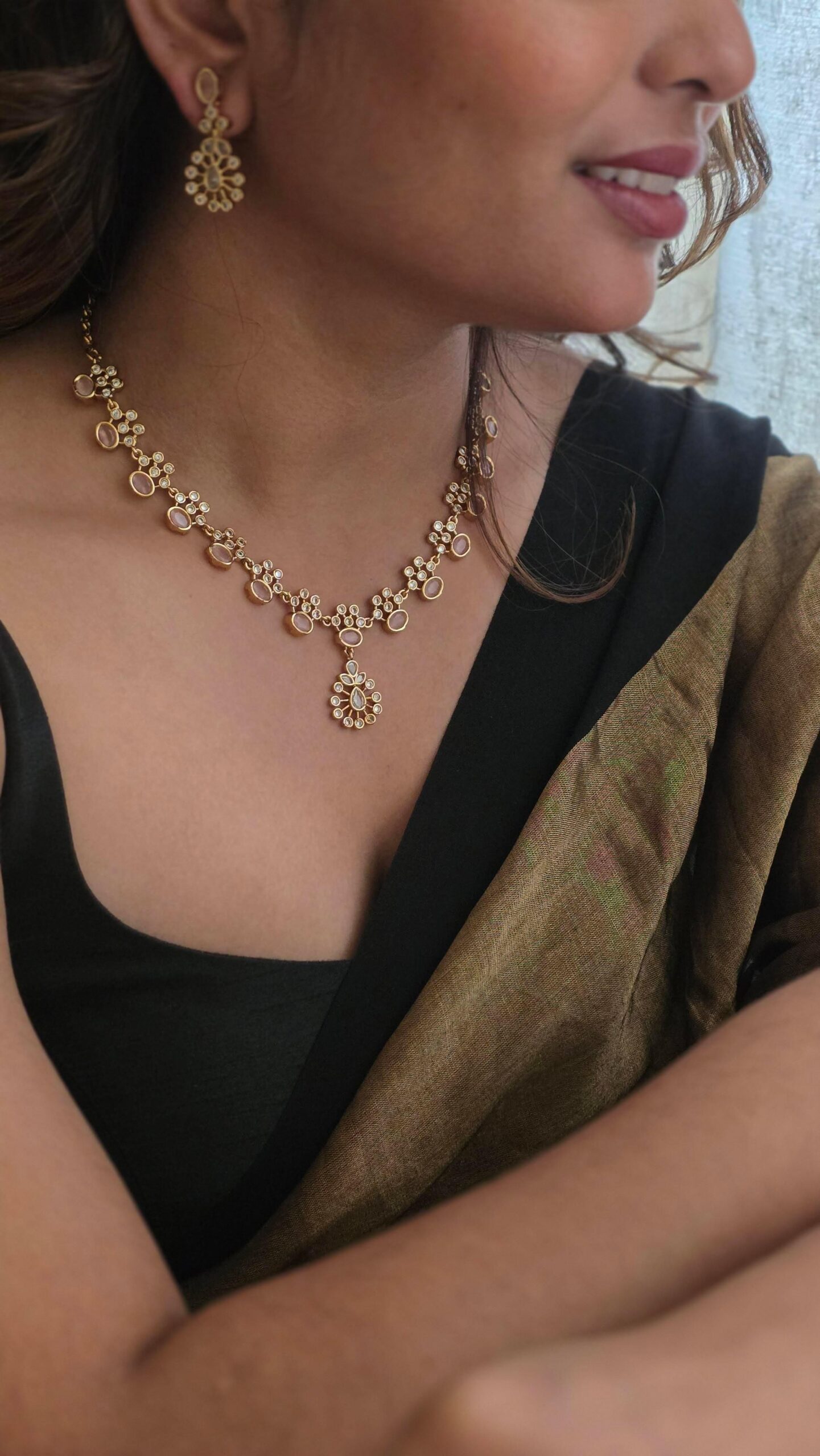 Rashmi delicate necklace Thumbnail