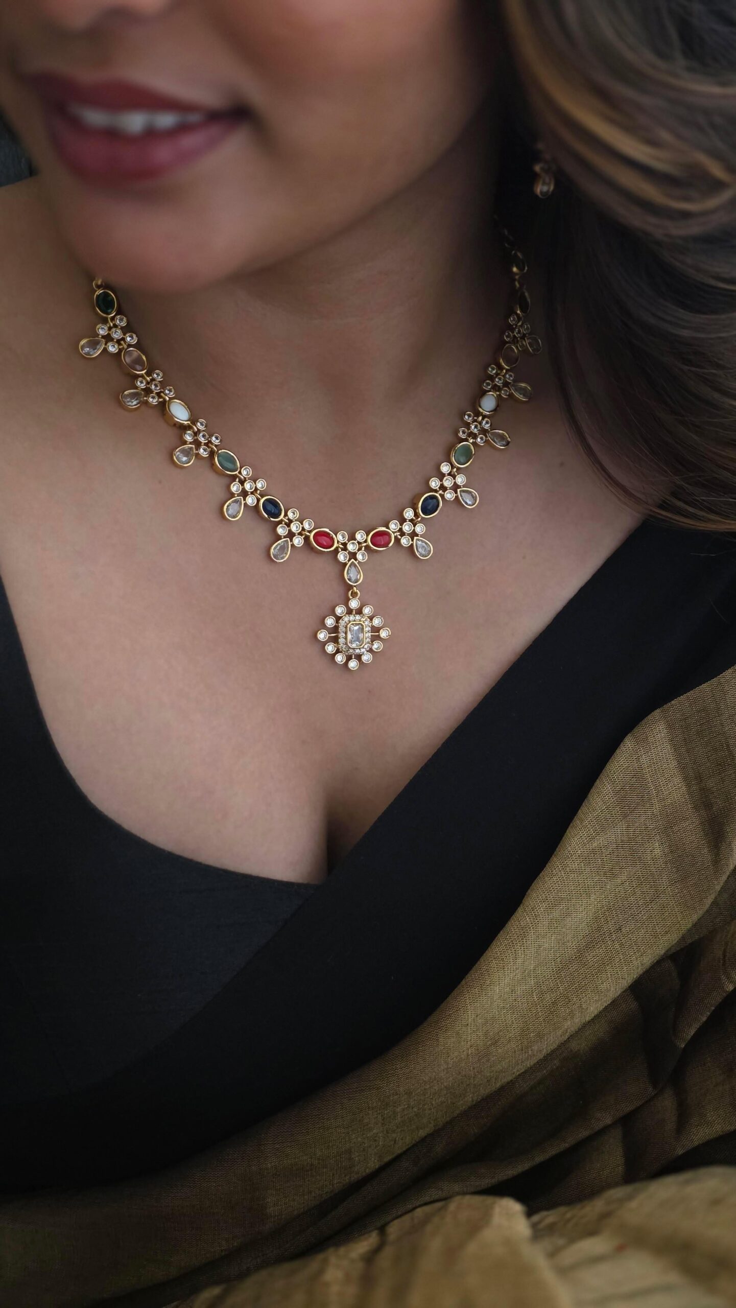 Rashmi delicate necklace Thumbnail