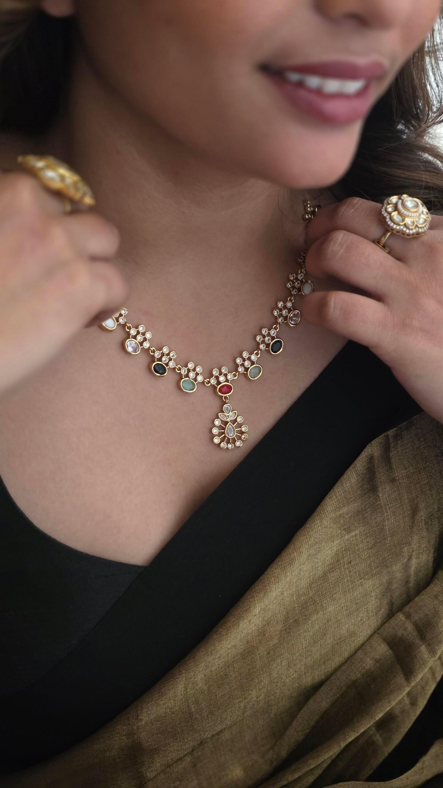 Rashmi delicate necklace Thumbnail