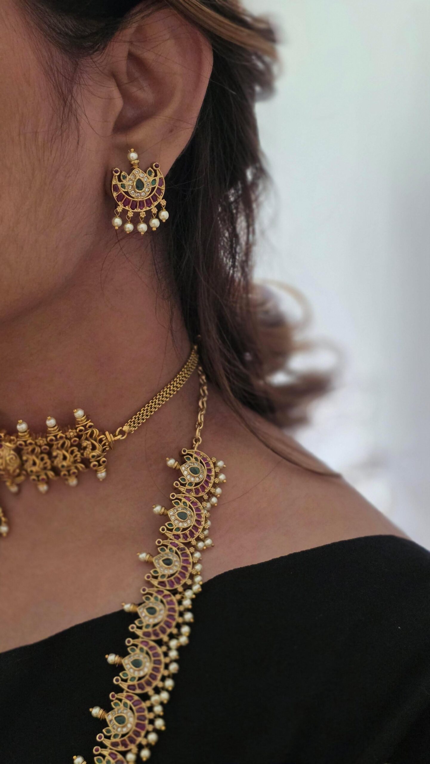 Dvija handcrafted long necklace Thumbnail