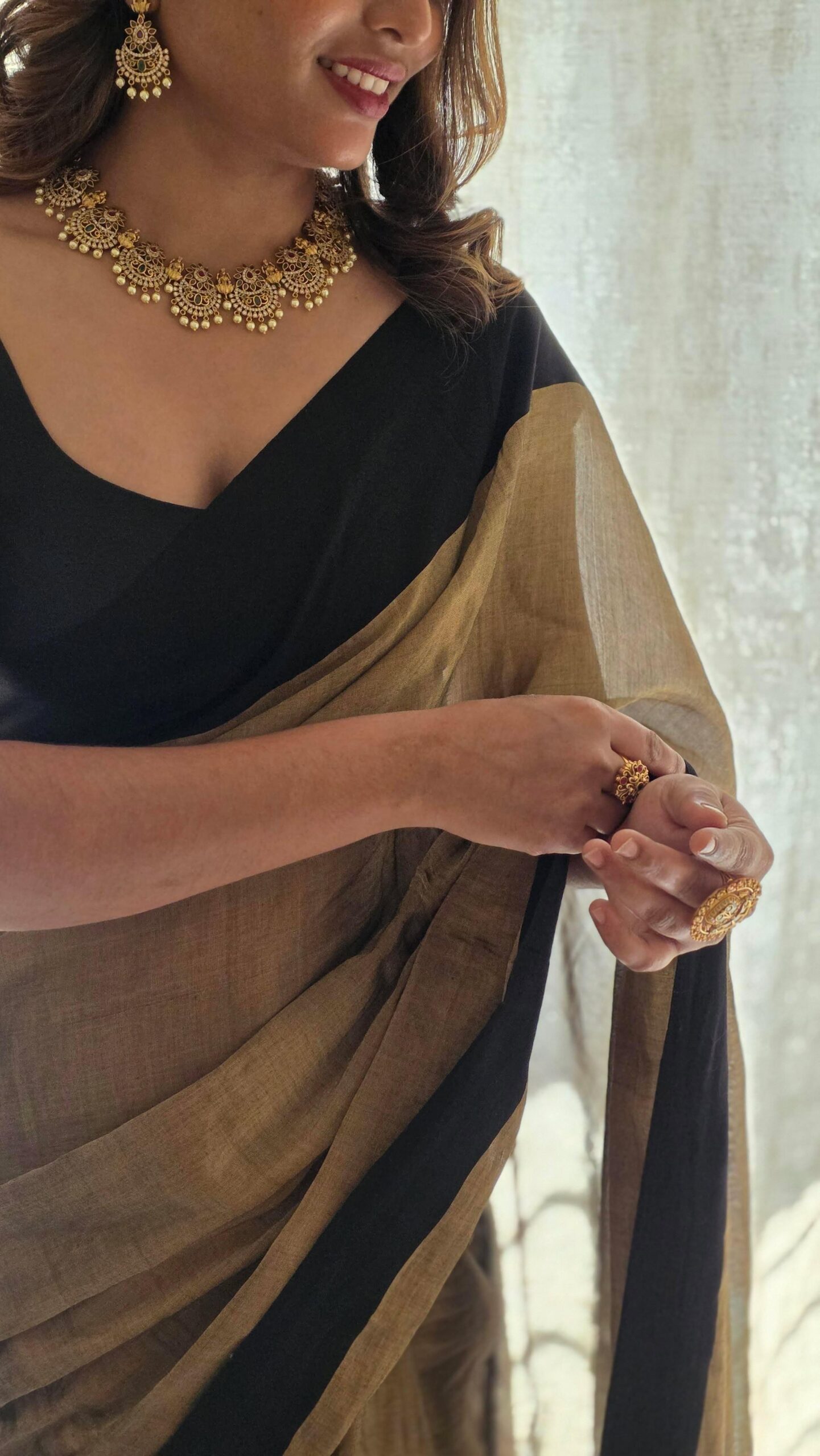 Guneet handcrafted necklace Thumbnail