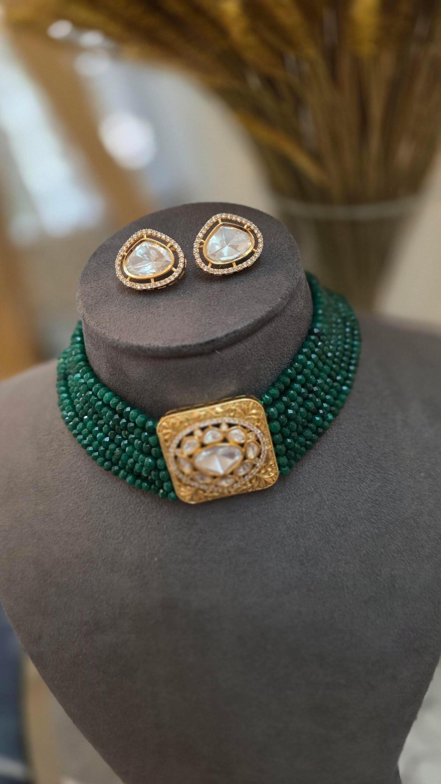 Aarna polki & pearl choker Thumbnail