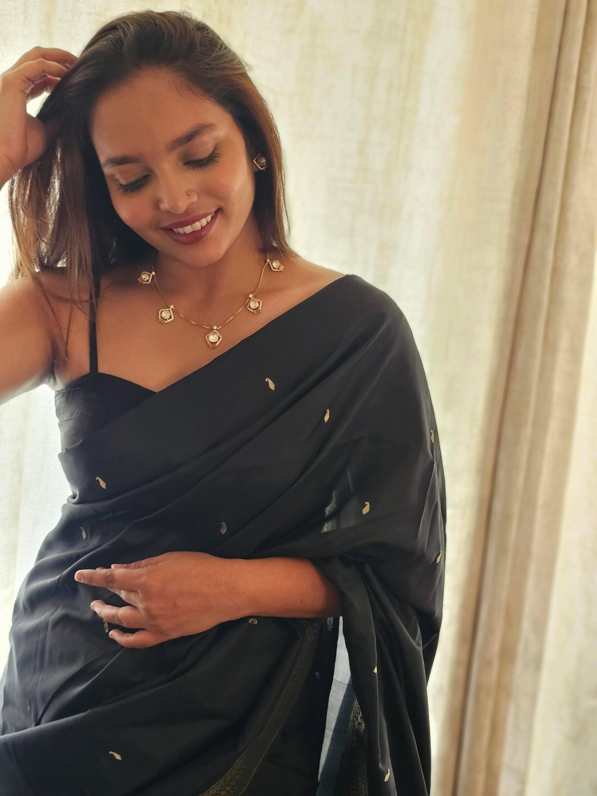 Dua delicate polki necklace Thumbnail