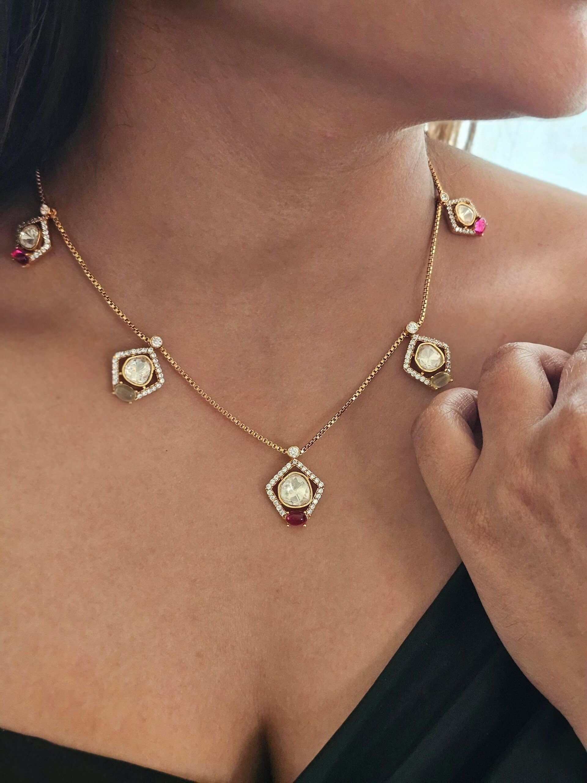 Dua delicate polki necklace Thumbnail