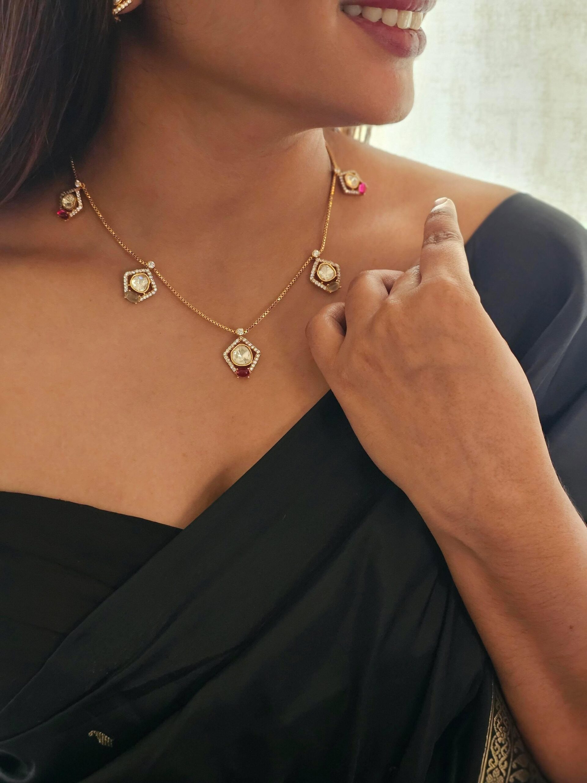 Dua delicate polki necklace Thumbnail