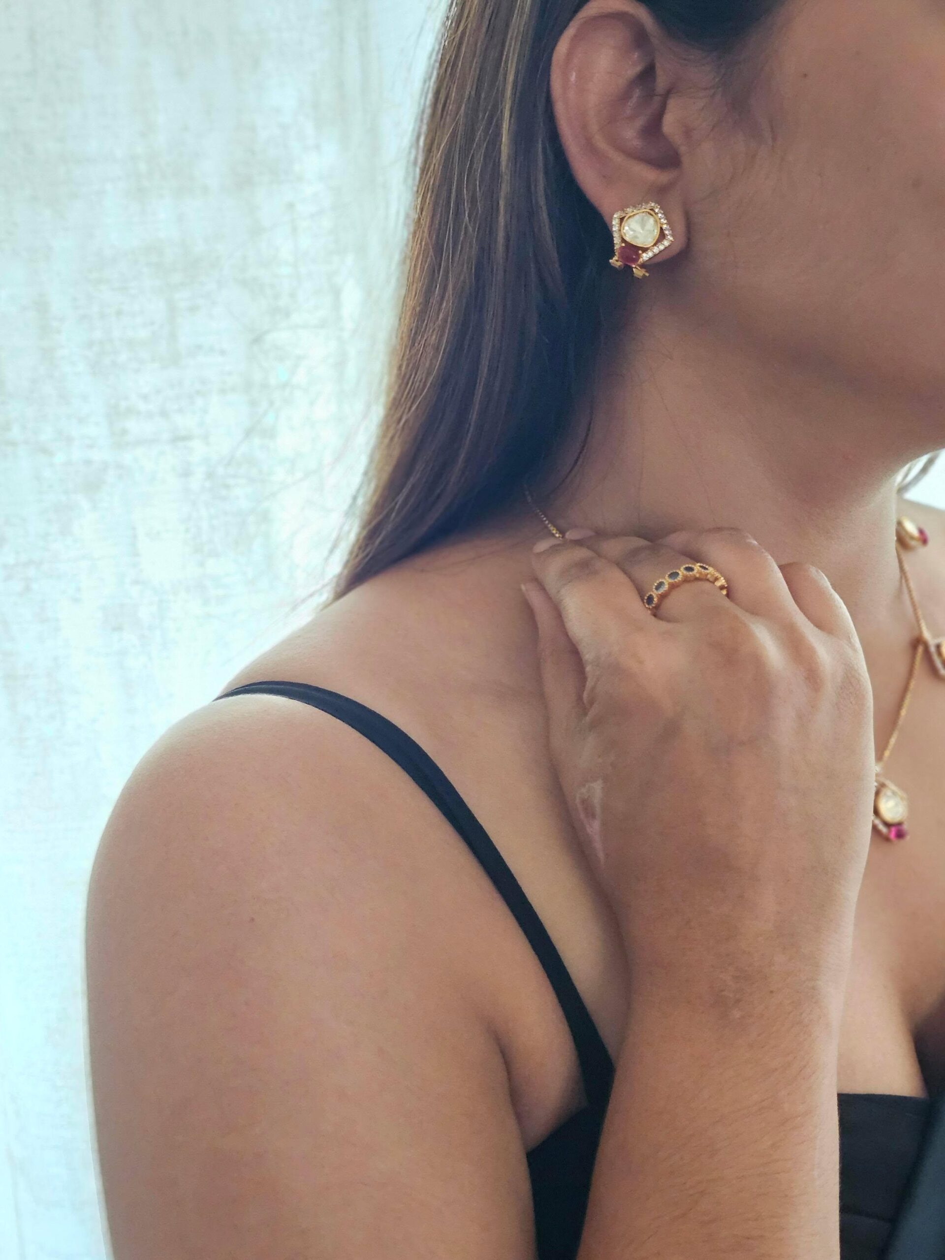 Dua delicate polki necklace Thumbnail