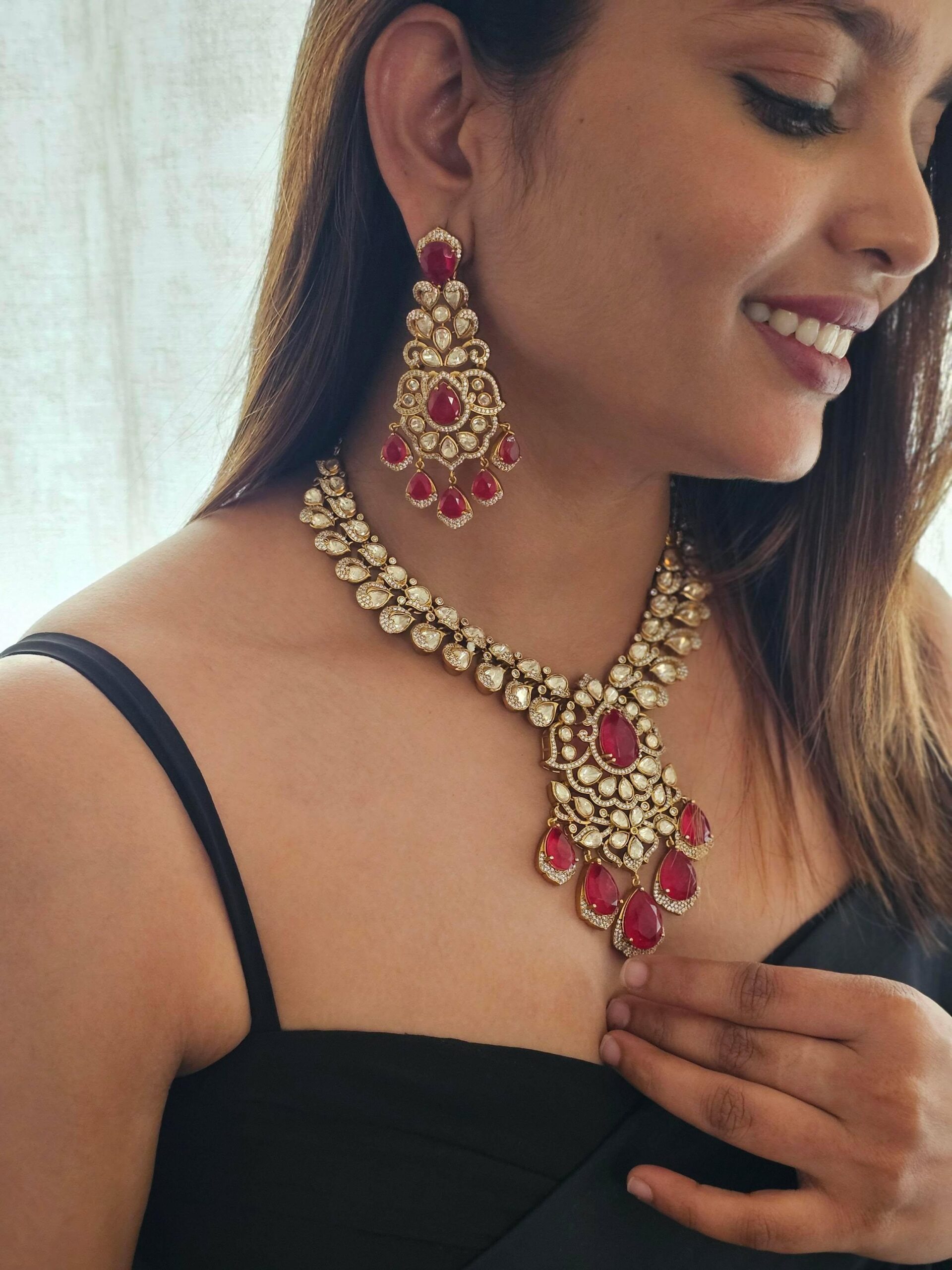 Ishvani polki and quartz necklace Thumbnail
