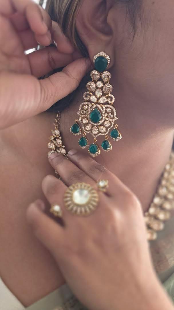 Ishvani polki & quartz necklace Thumbnail
