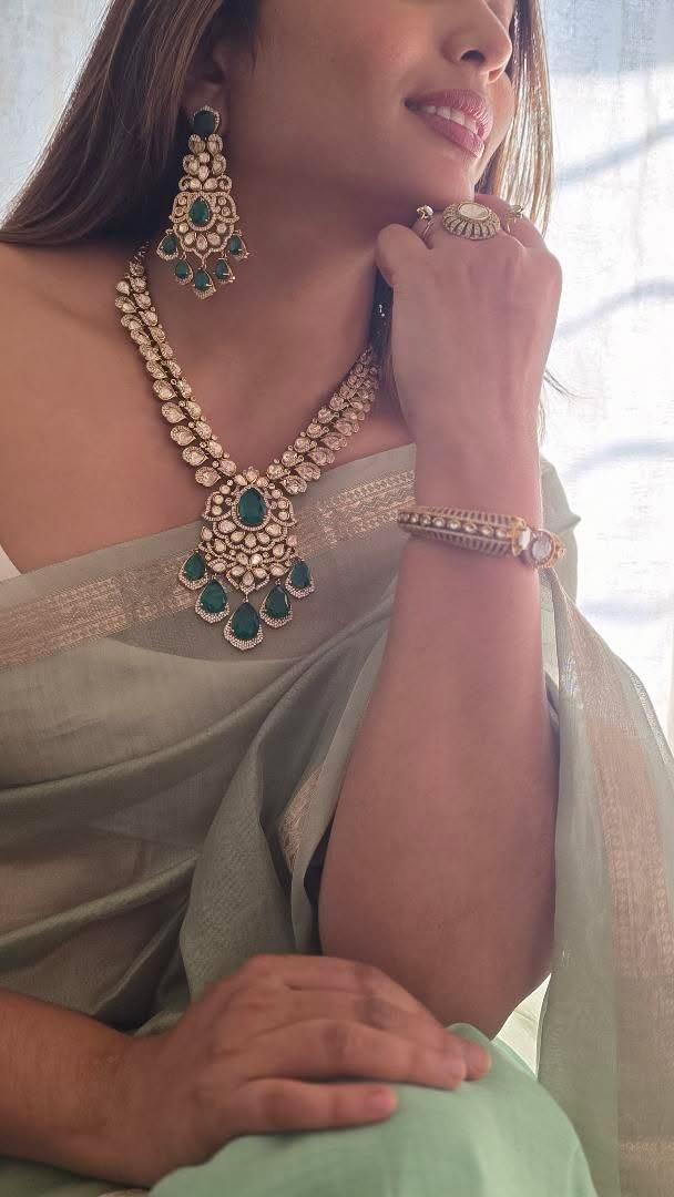 Ishvani polki & quartz necklace Thumbnail