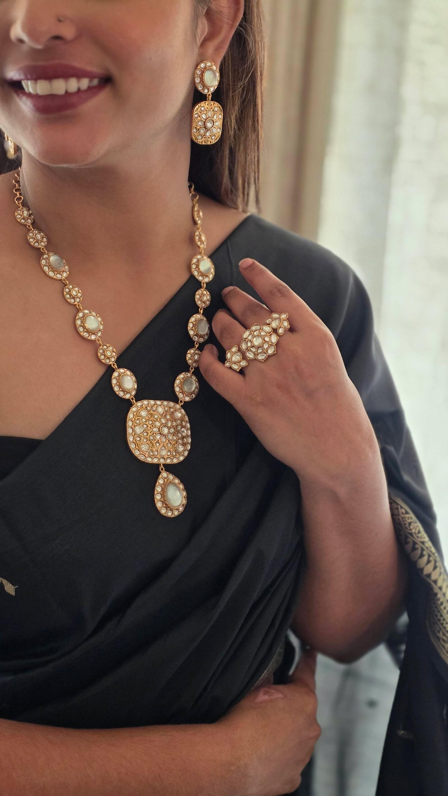 Vanya handcrafted long necklace Thumbnail