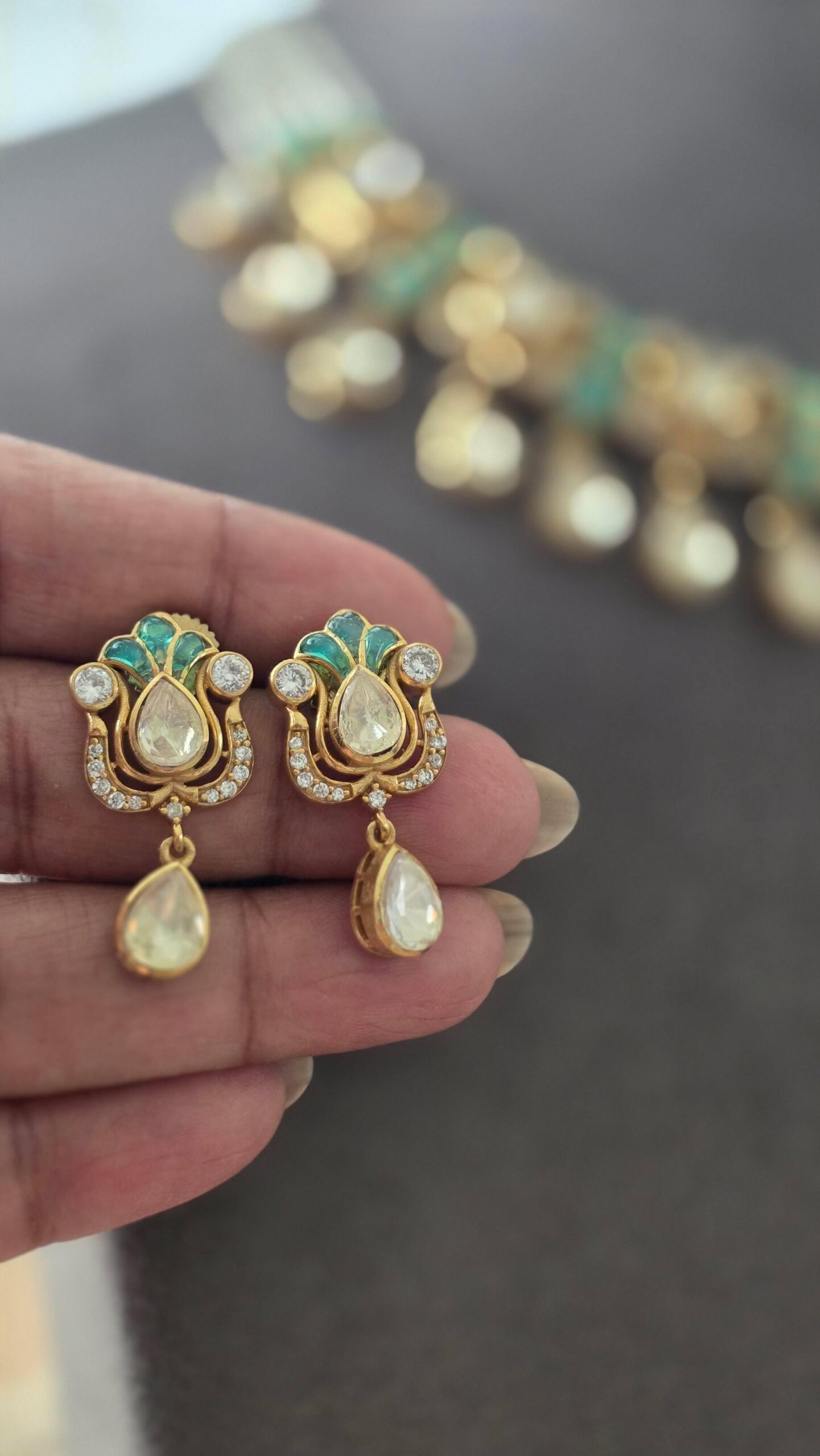 Veda delicate polki necklace Thumbnail