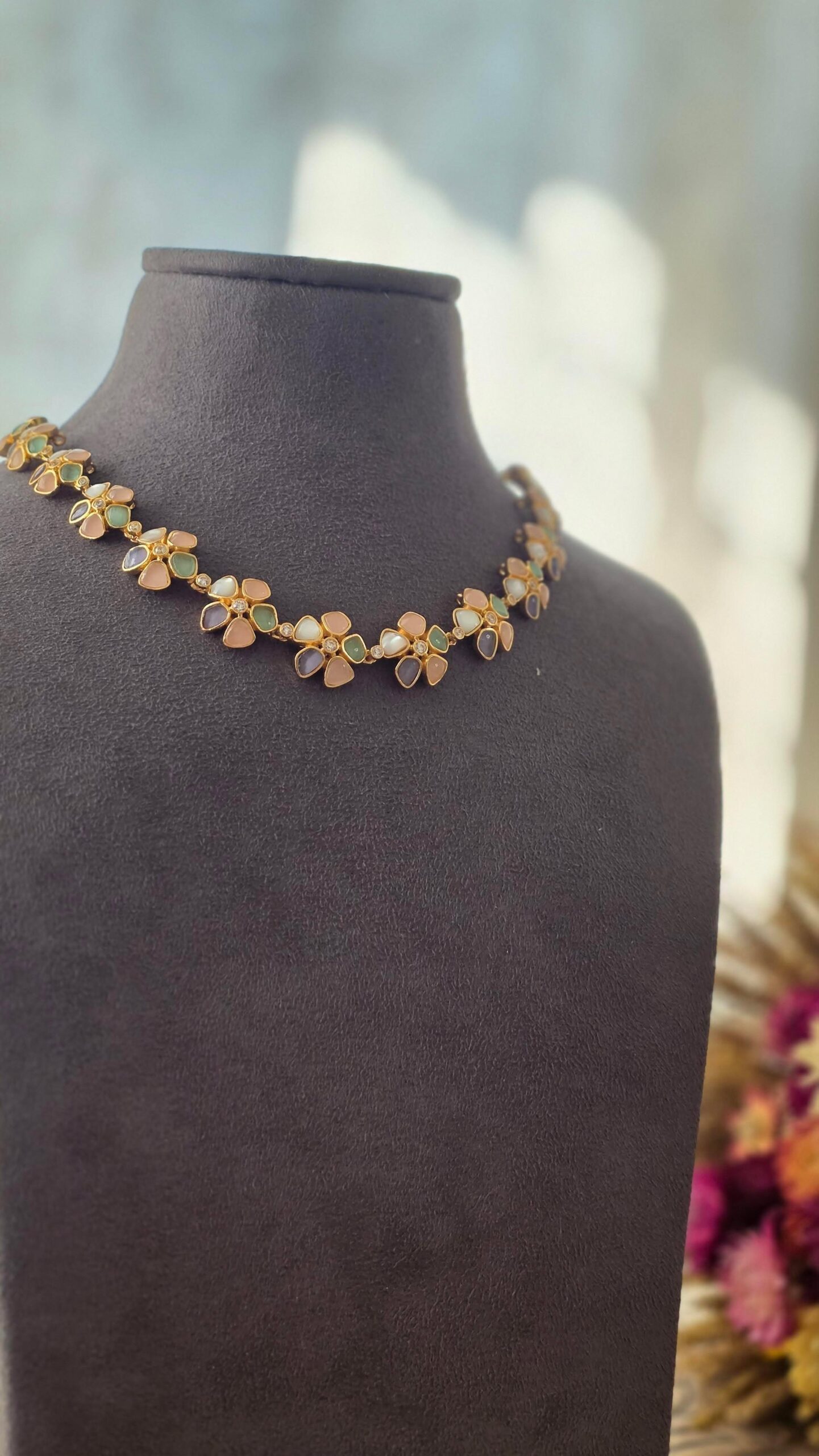 Mina delicate necklace Thumbnail