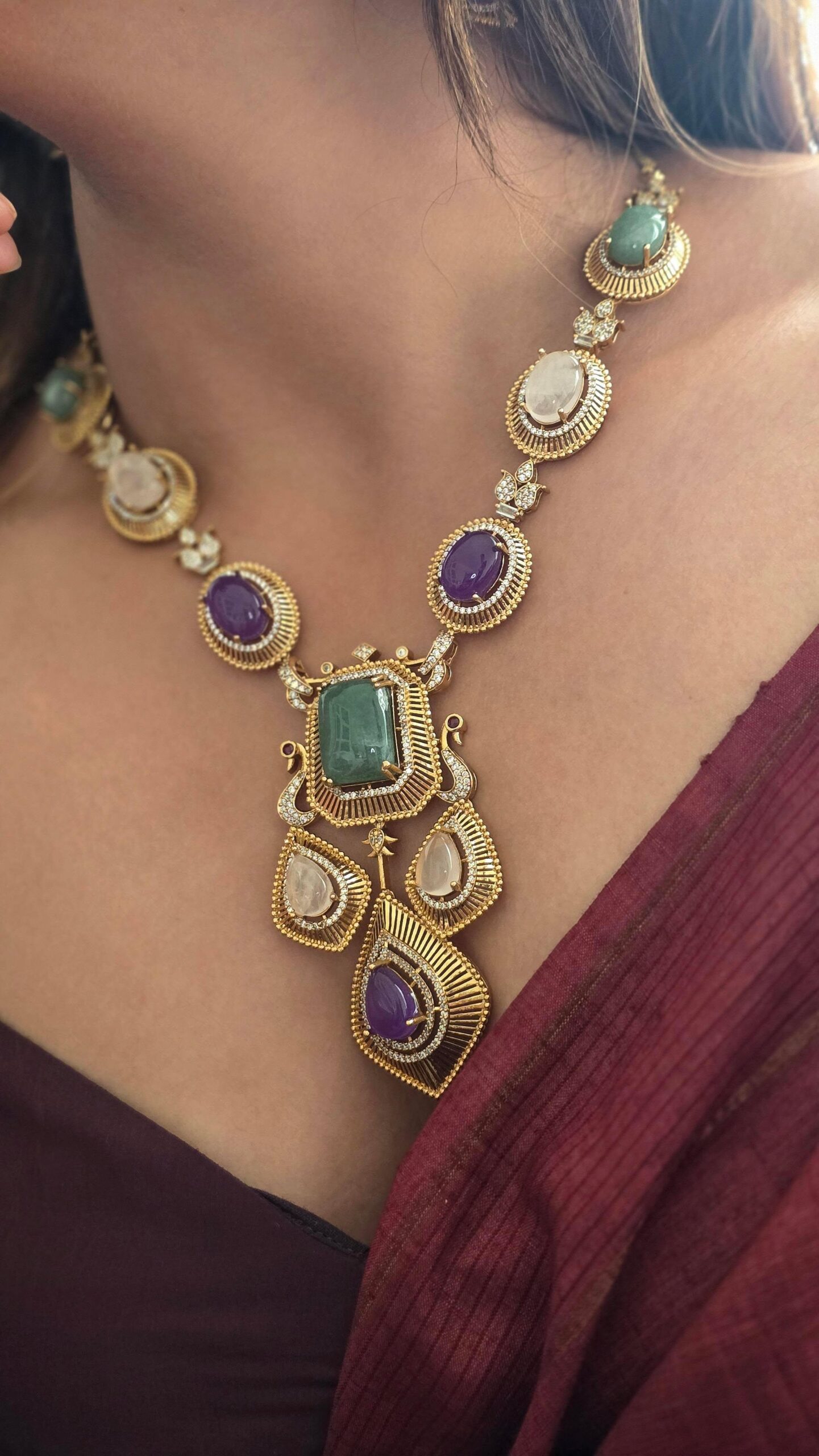 Saija quartz and polki necklace Thumbnail