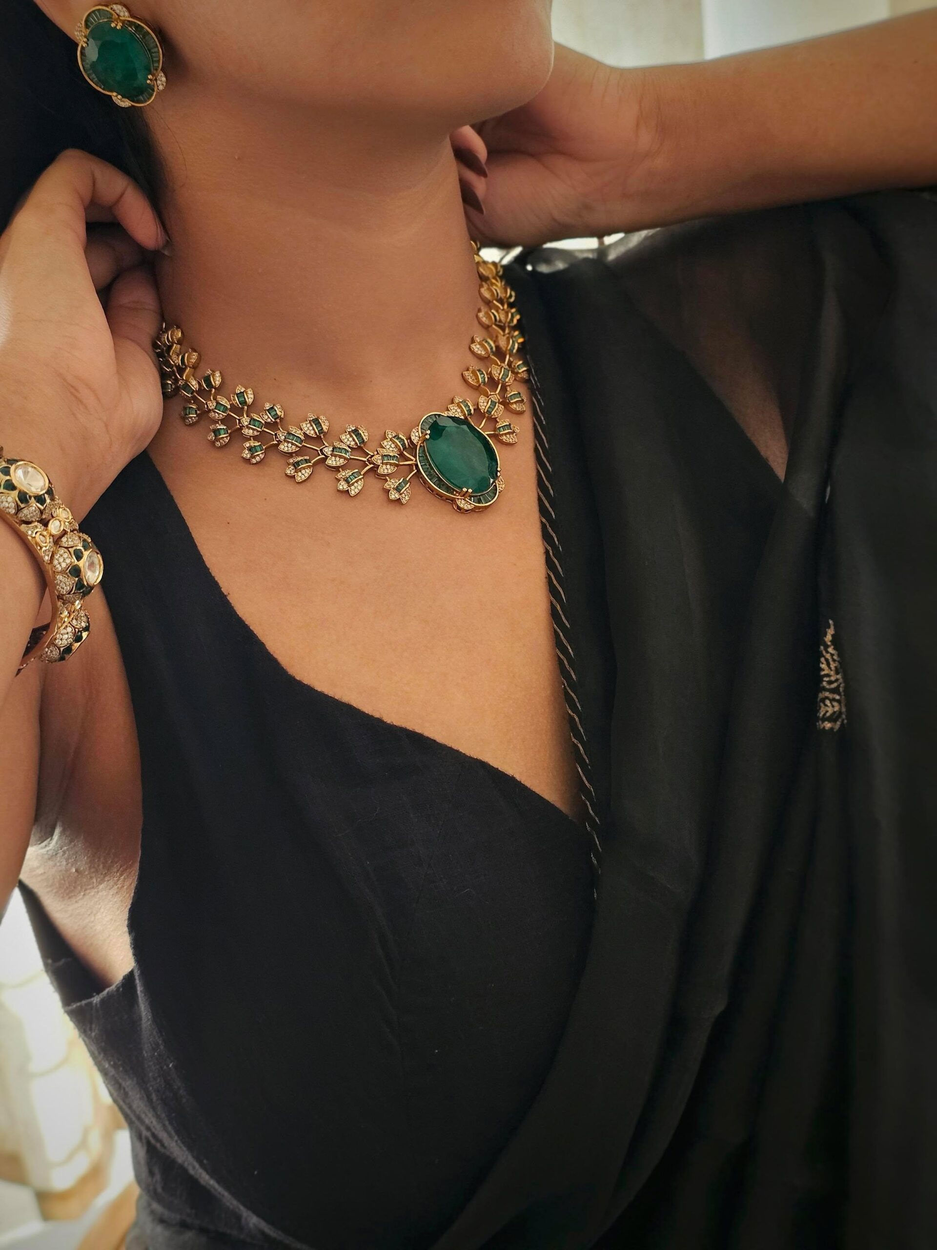 Rossie semi precious quartz necklace Thumbnail