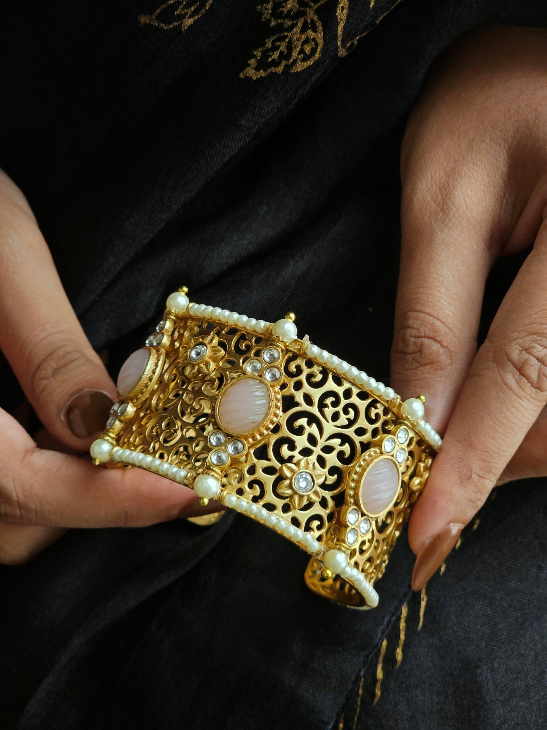 Nilambar handcrafted kada Thumbnail