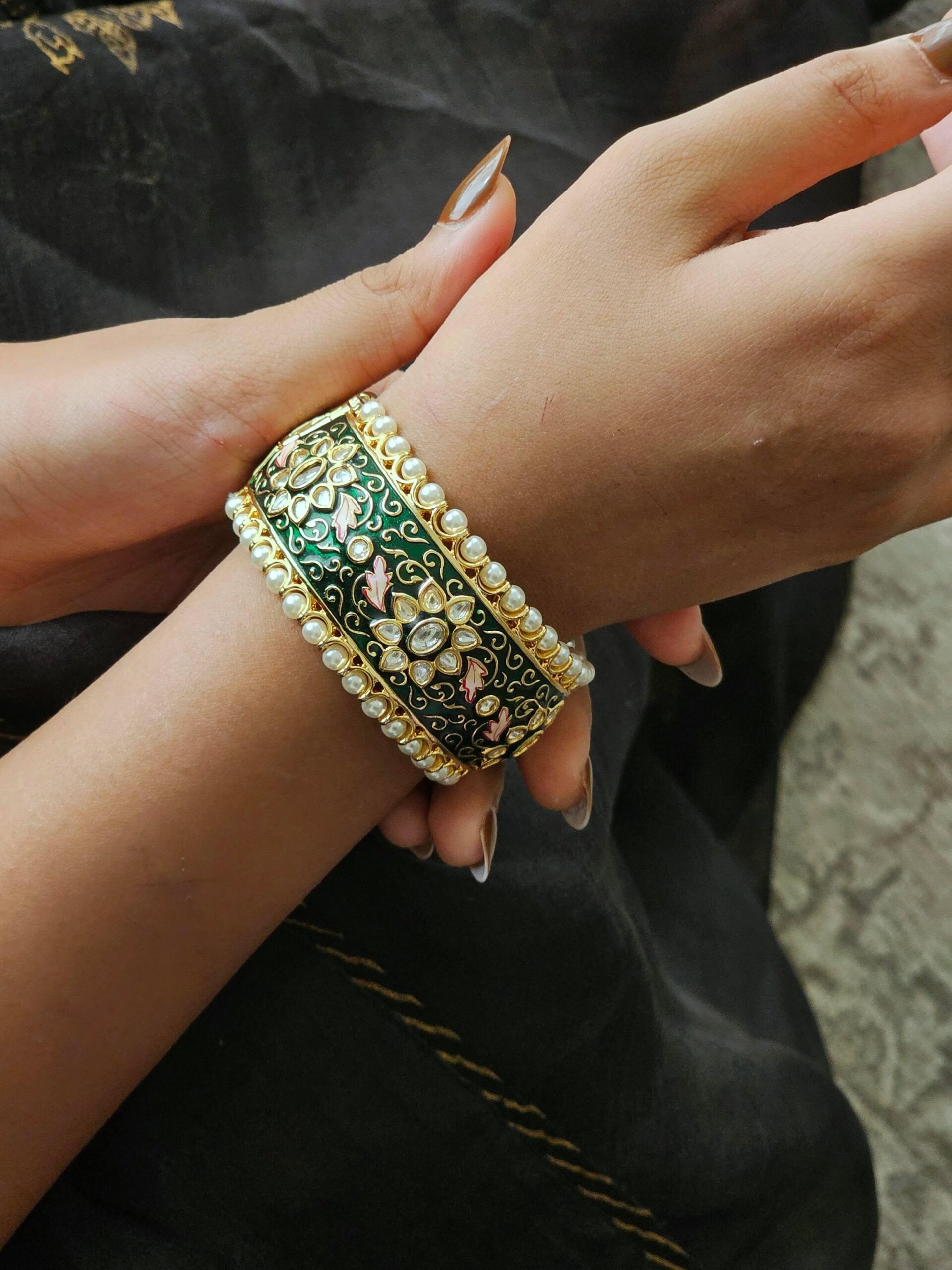 Juhi openable meenakari kada Thumbnail