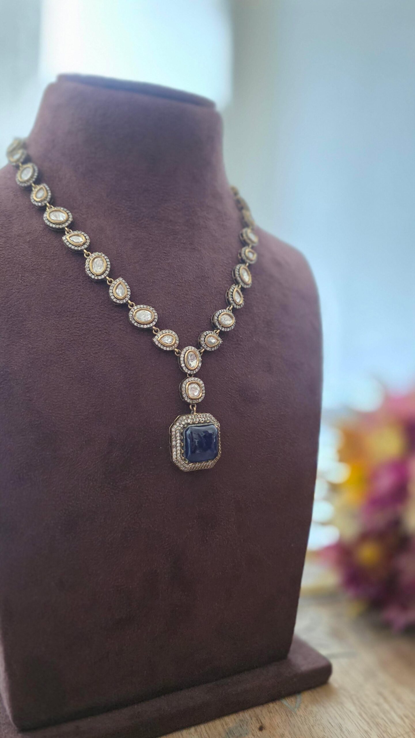 Lucy polki and quartz necklace Thumbnail