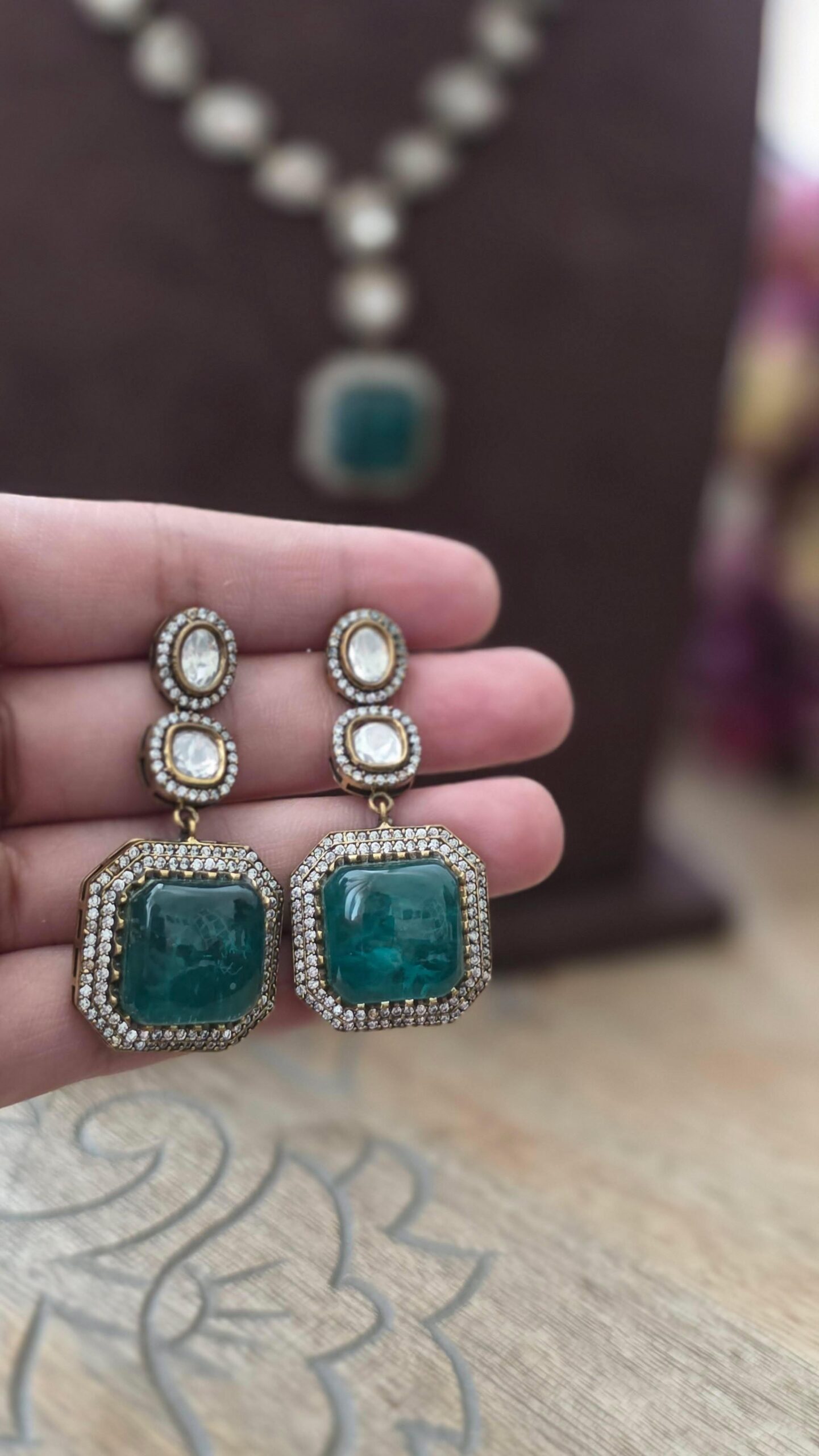 Lucy polki and quartz necklace Thumbnail