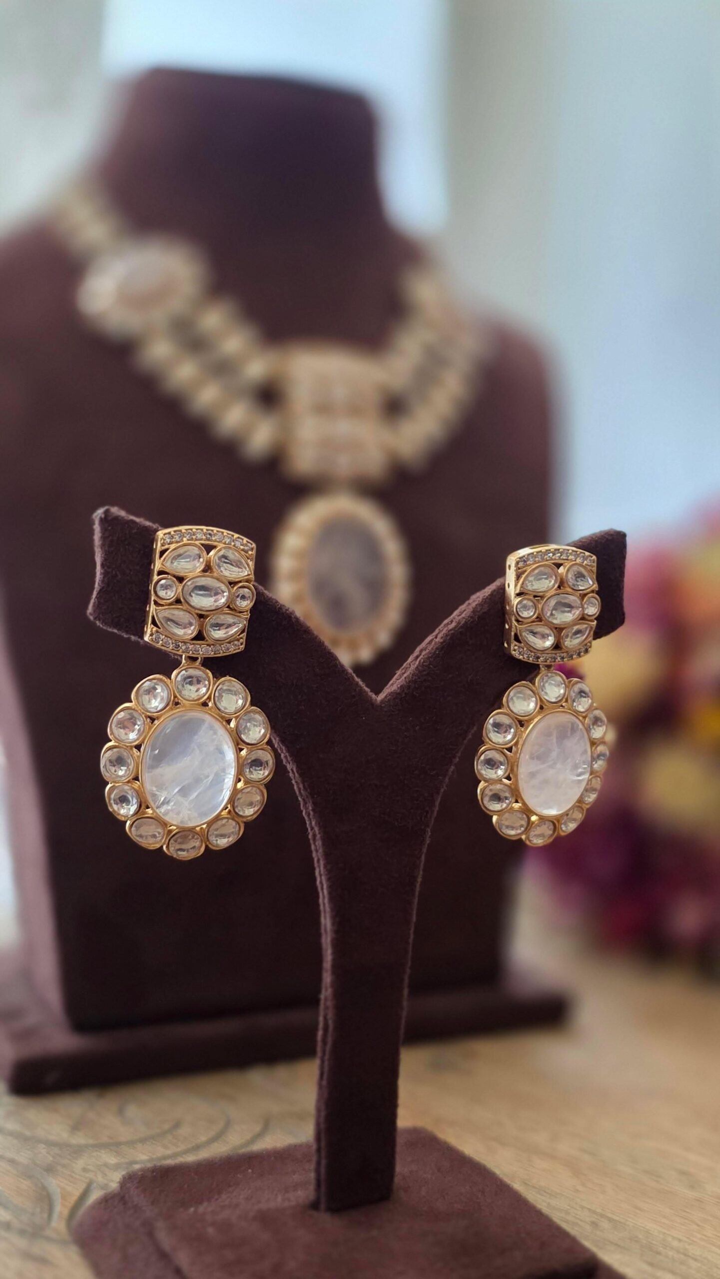 Advit quartz and polki necklace Thumbnail